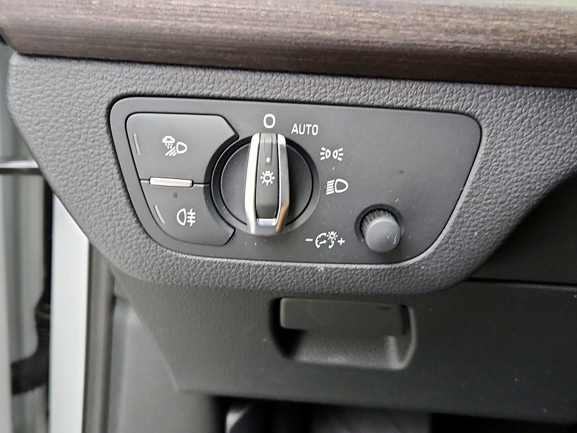 Thumbnail: 2023 Audi Q5 - 13