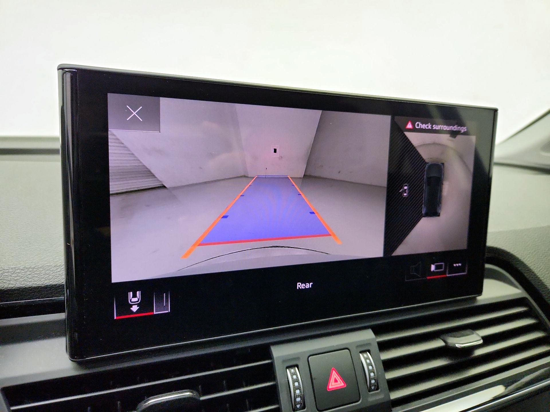 Thumbnail: 2023 Audi Q5 - 15