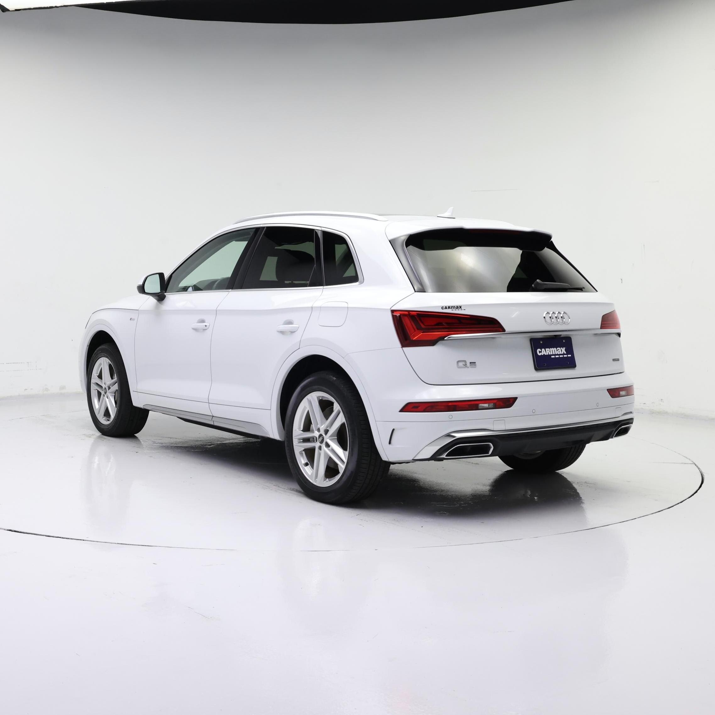 Thumbnail: 2023 Audi Q5 - 2