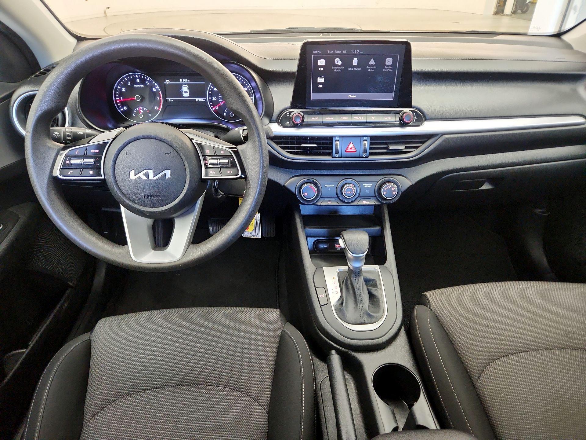 Thumbnail: 2023 Kia Forte - 9