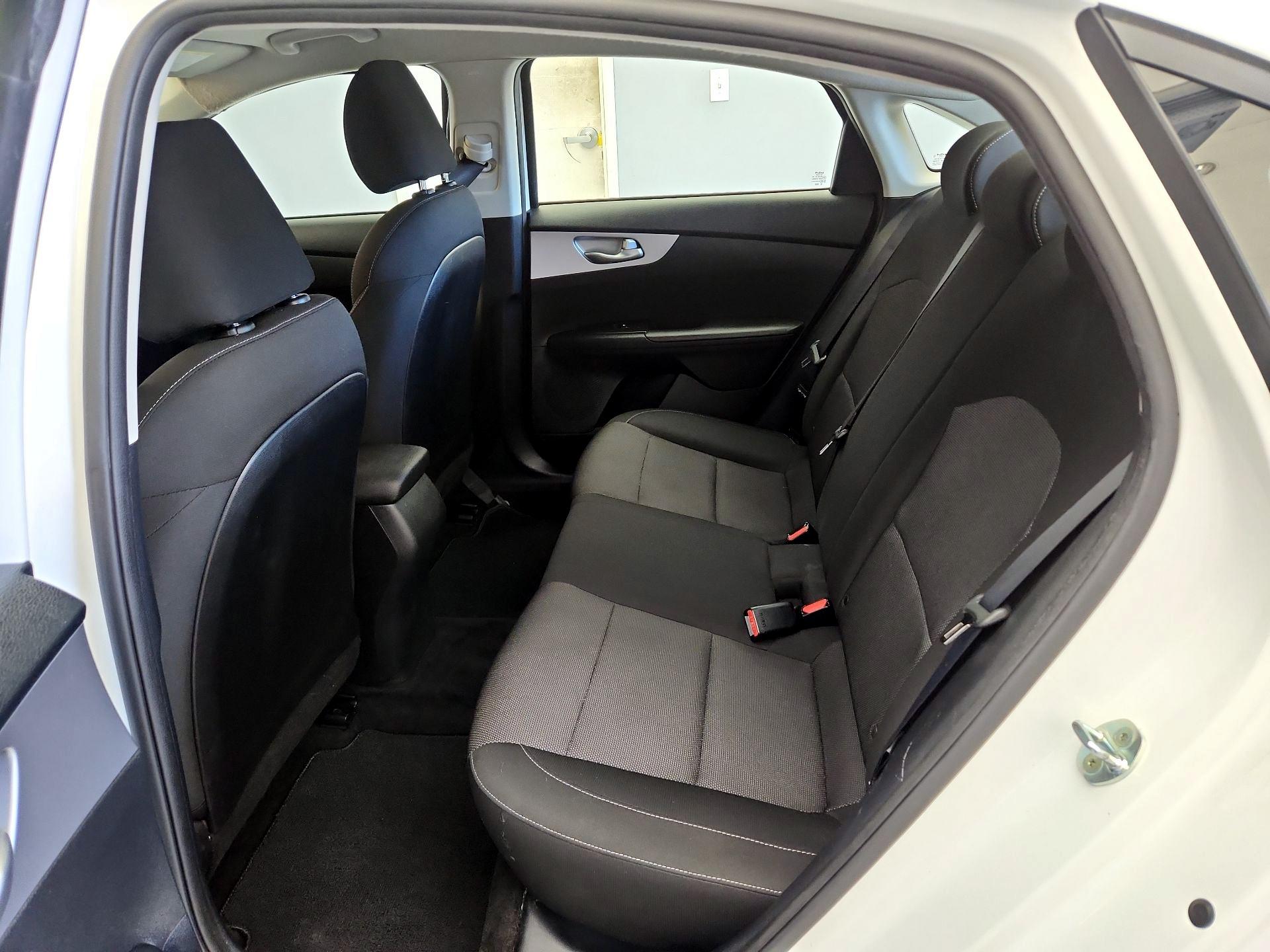 Thumbnail: 2023 Kia Forte - 19