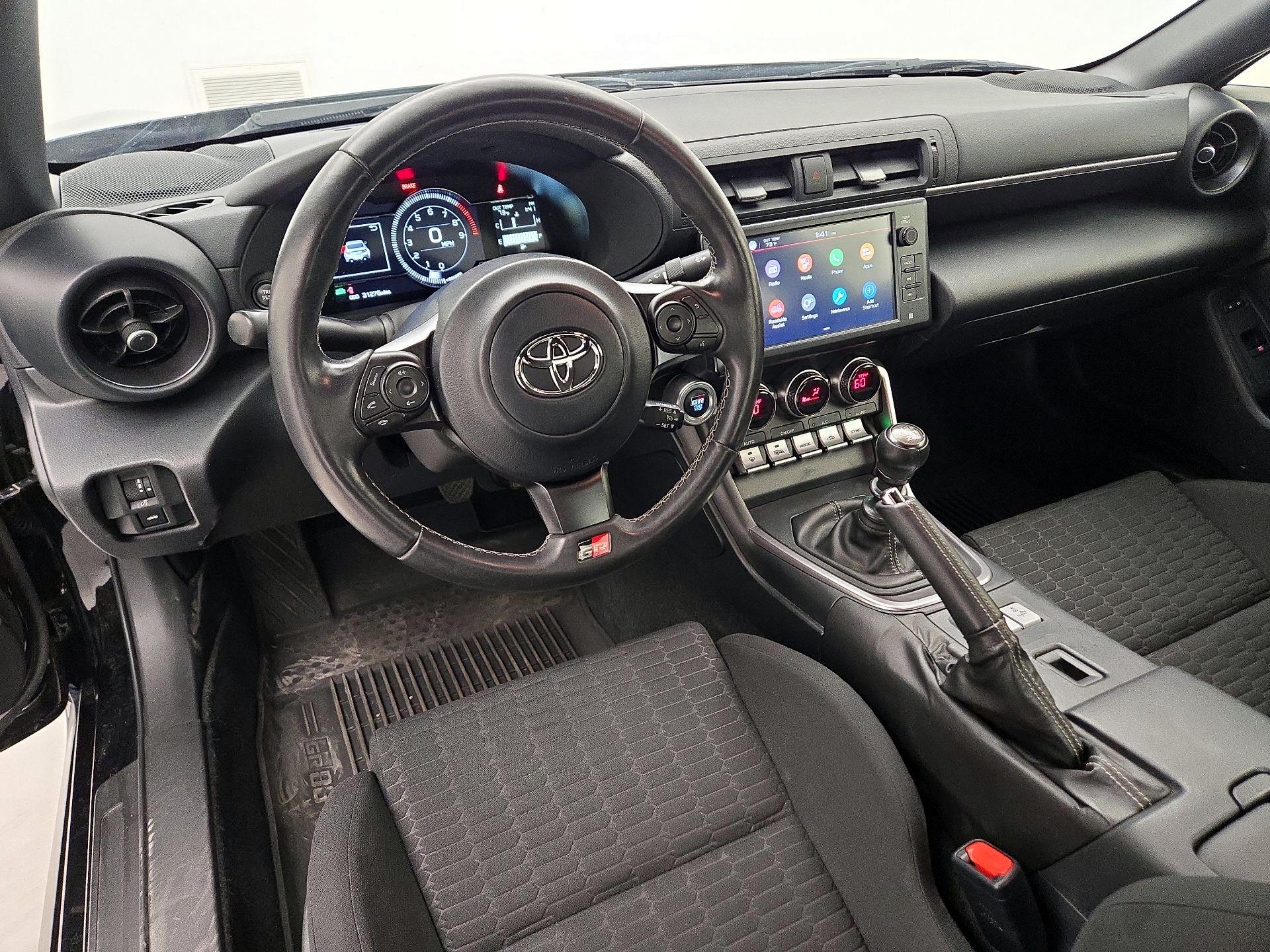 Thumbnail: 2023 Toyota GR86 - 9