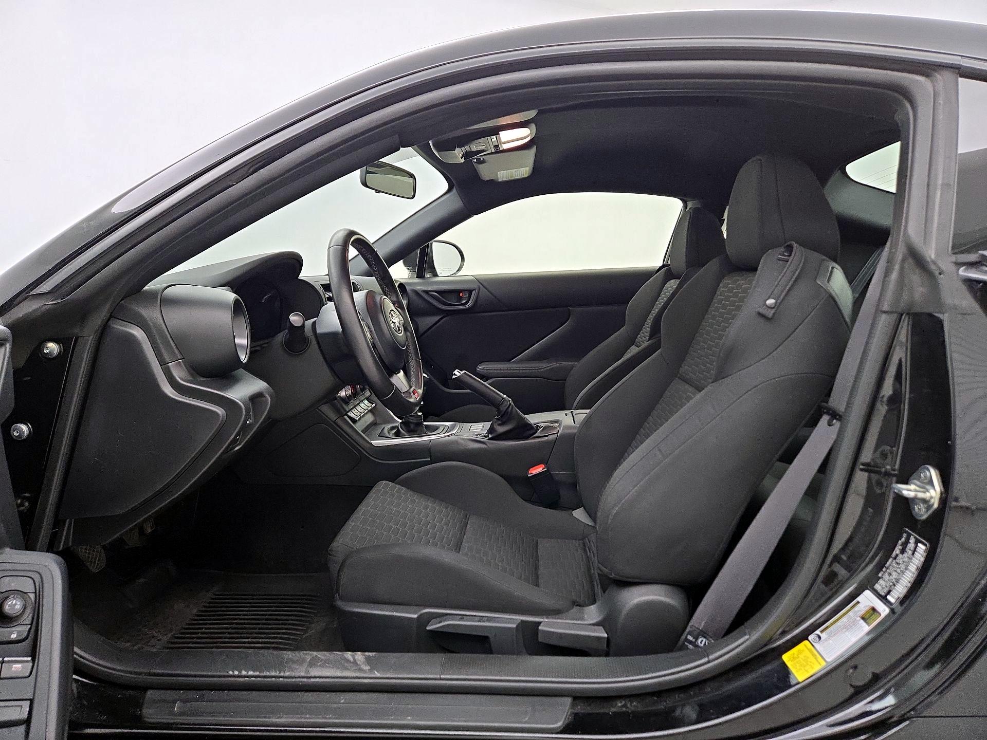 Thumbnail: 2023 Toyota GR86 - 11