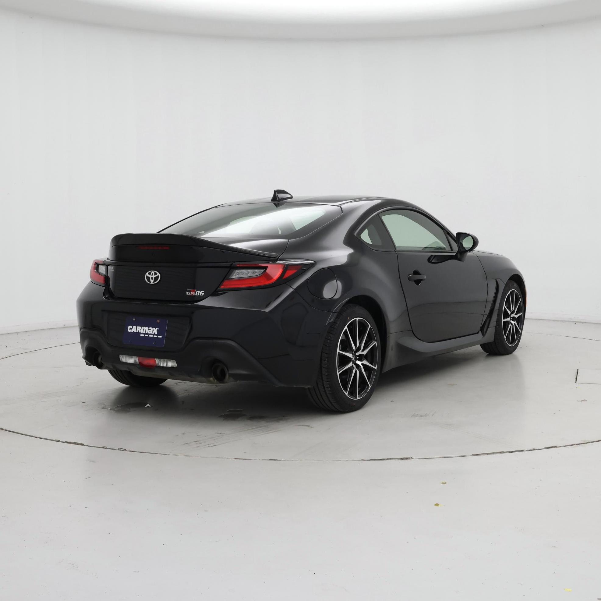 Thumbnail: 2023 Toyota GR86 - 8