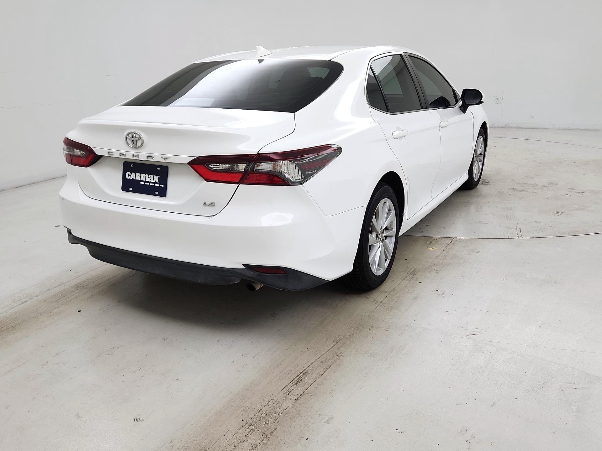 Thumbnail: 2022 Toyota Camry - 5