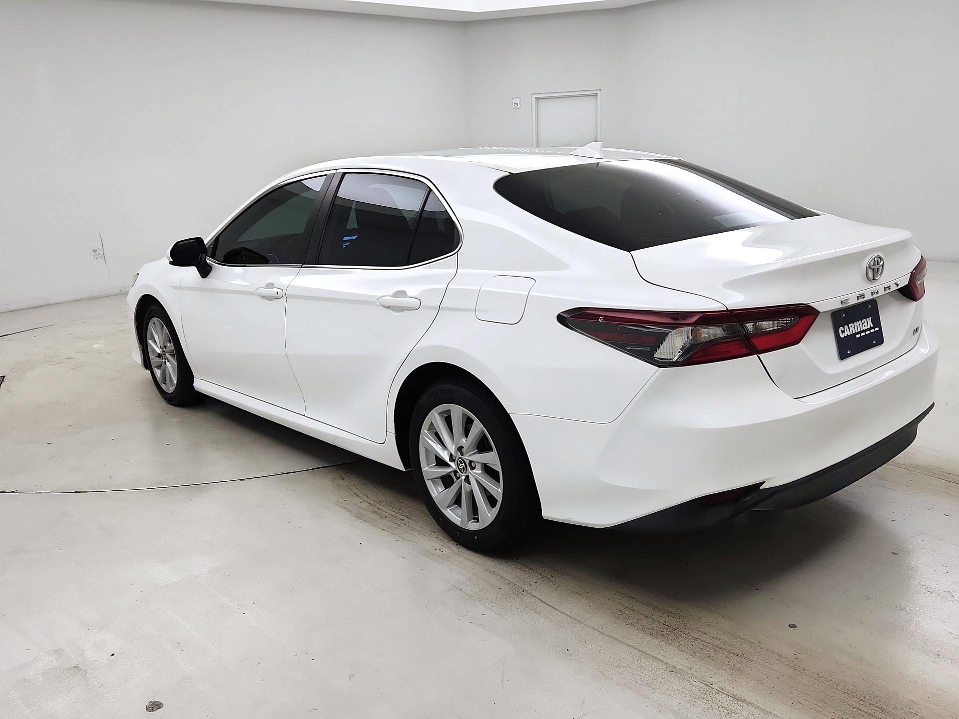 Thumbnail: 2022 Toyota Camry - 7