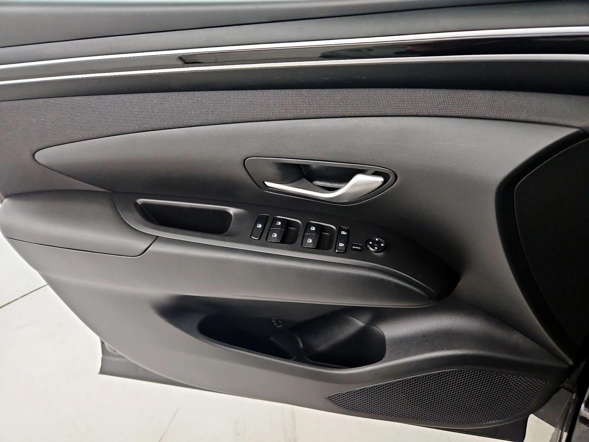 Thumbnail: 2024 Hyundai Tucson - 12