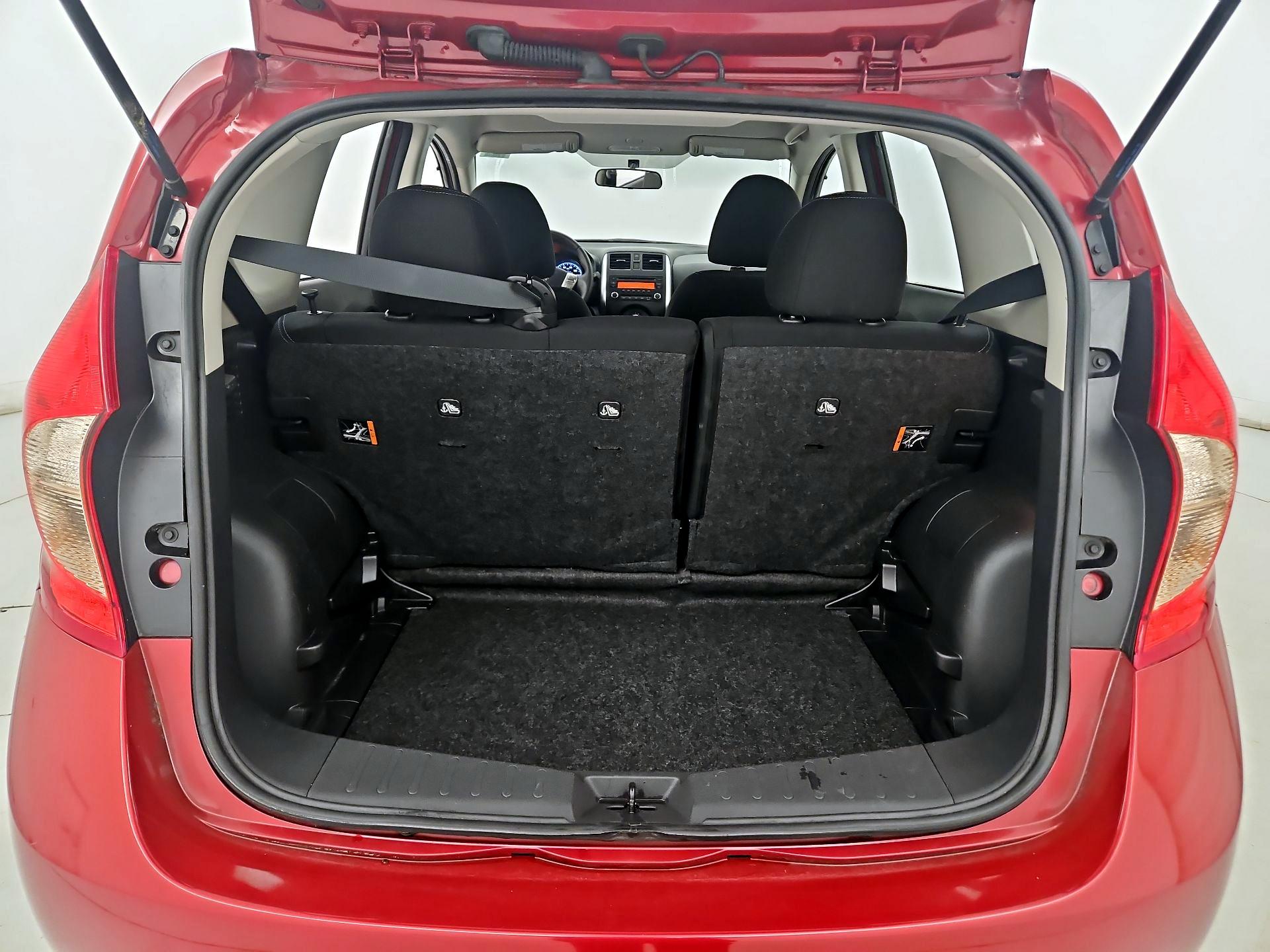 Thumbnail: 2014 Nissan Versa Note - 19