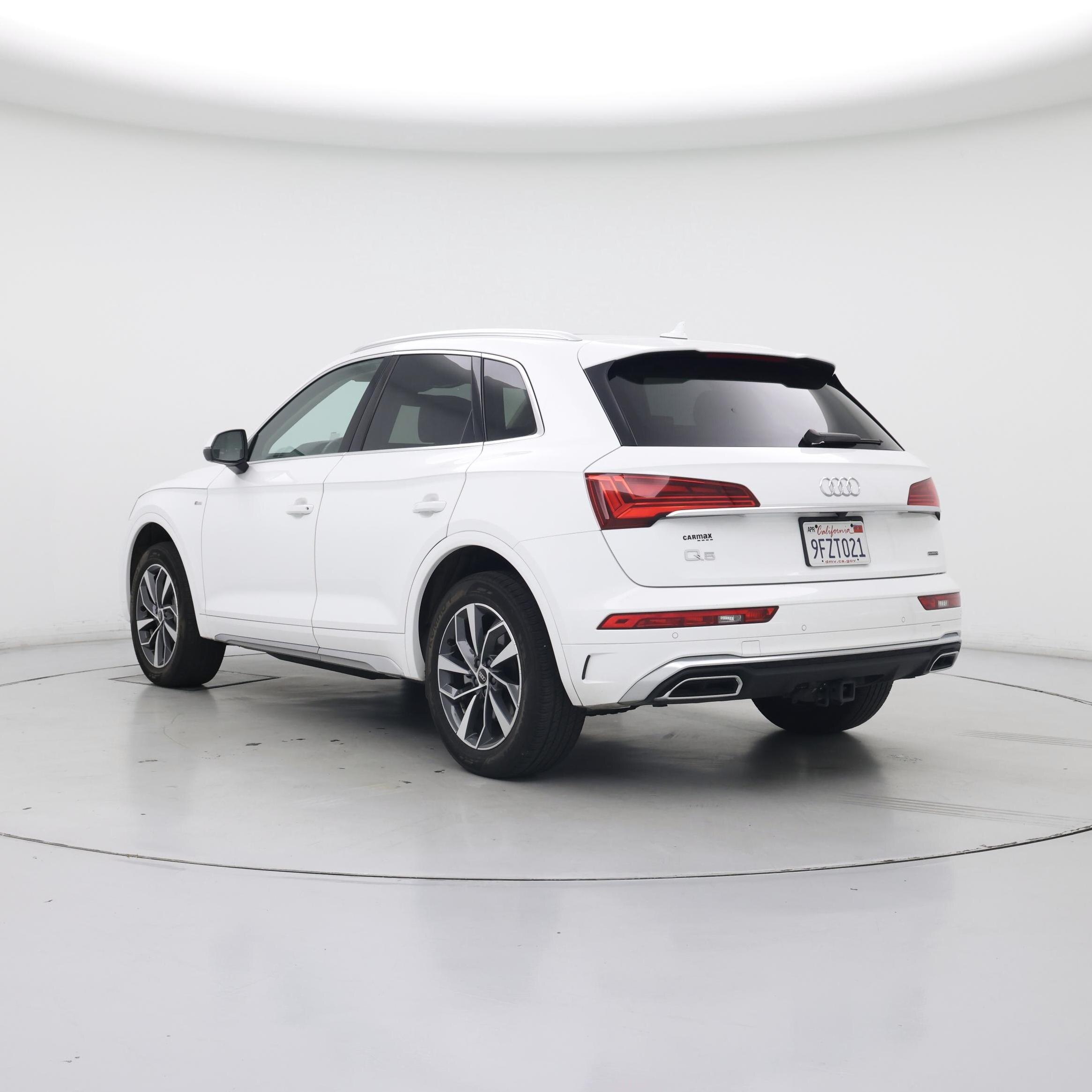 Thumbnail: 2023 Audi Q5 - 2