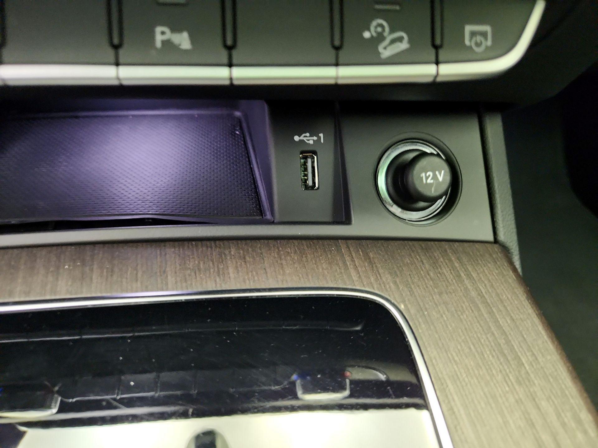 Thumbnail: 2023 Audi Q5 - 18