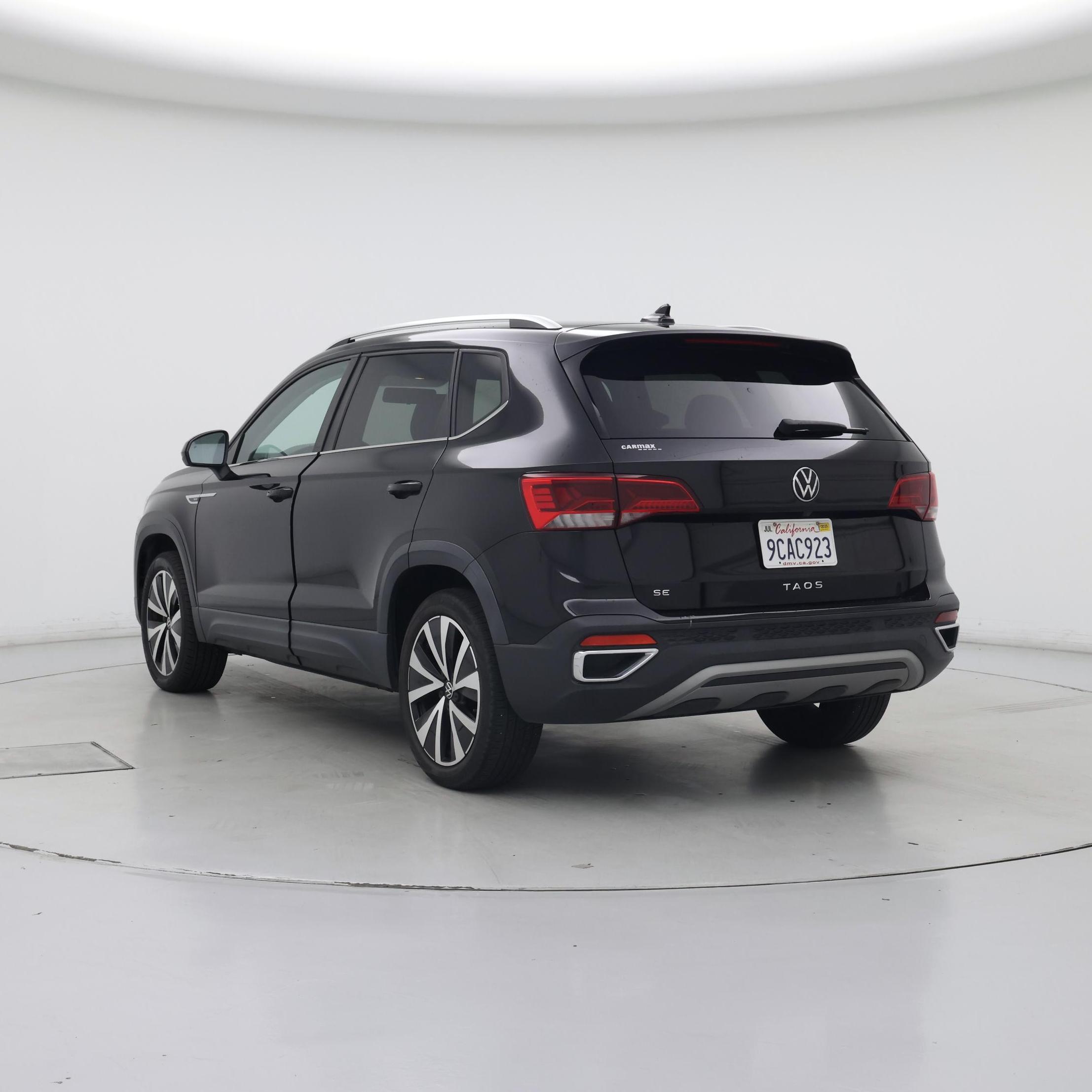 Thumbnail: 2022 Volkswagen Taos - 2