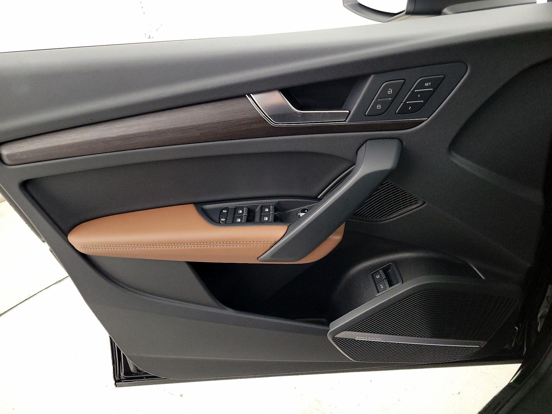 Thumbnail: 2024 Audi Q5 - 12