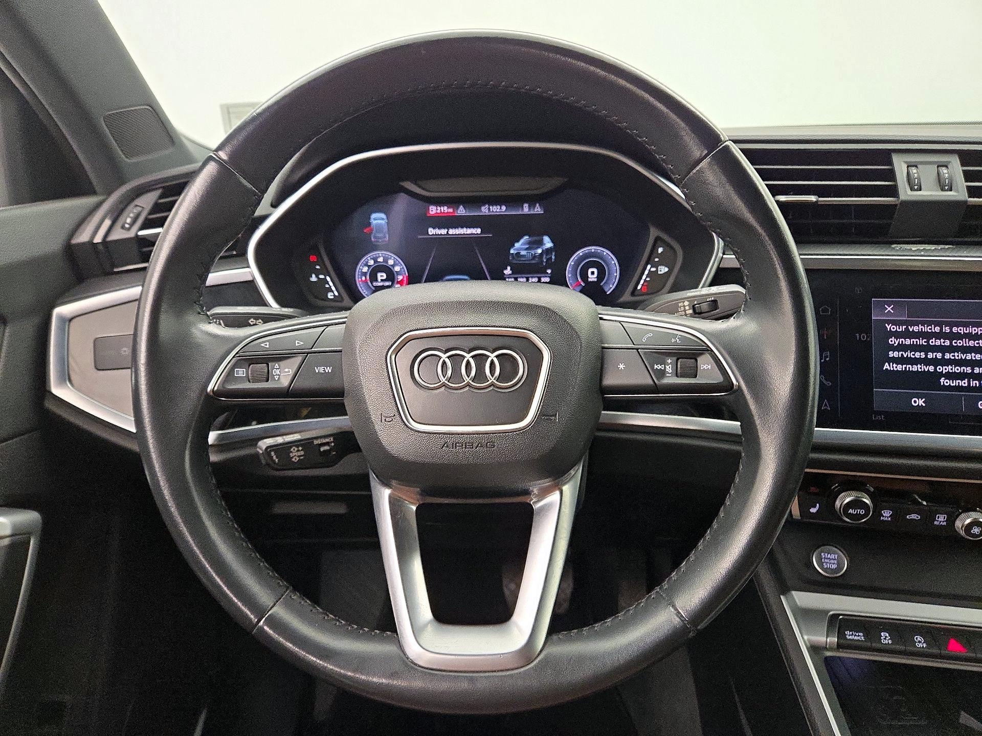 Thumbnail: 2020 Audi Q3 - 10