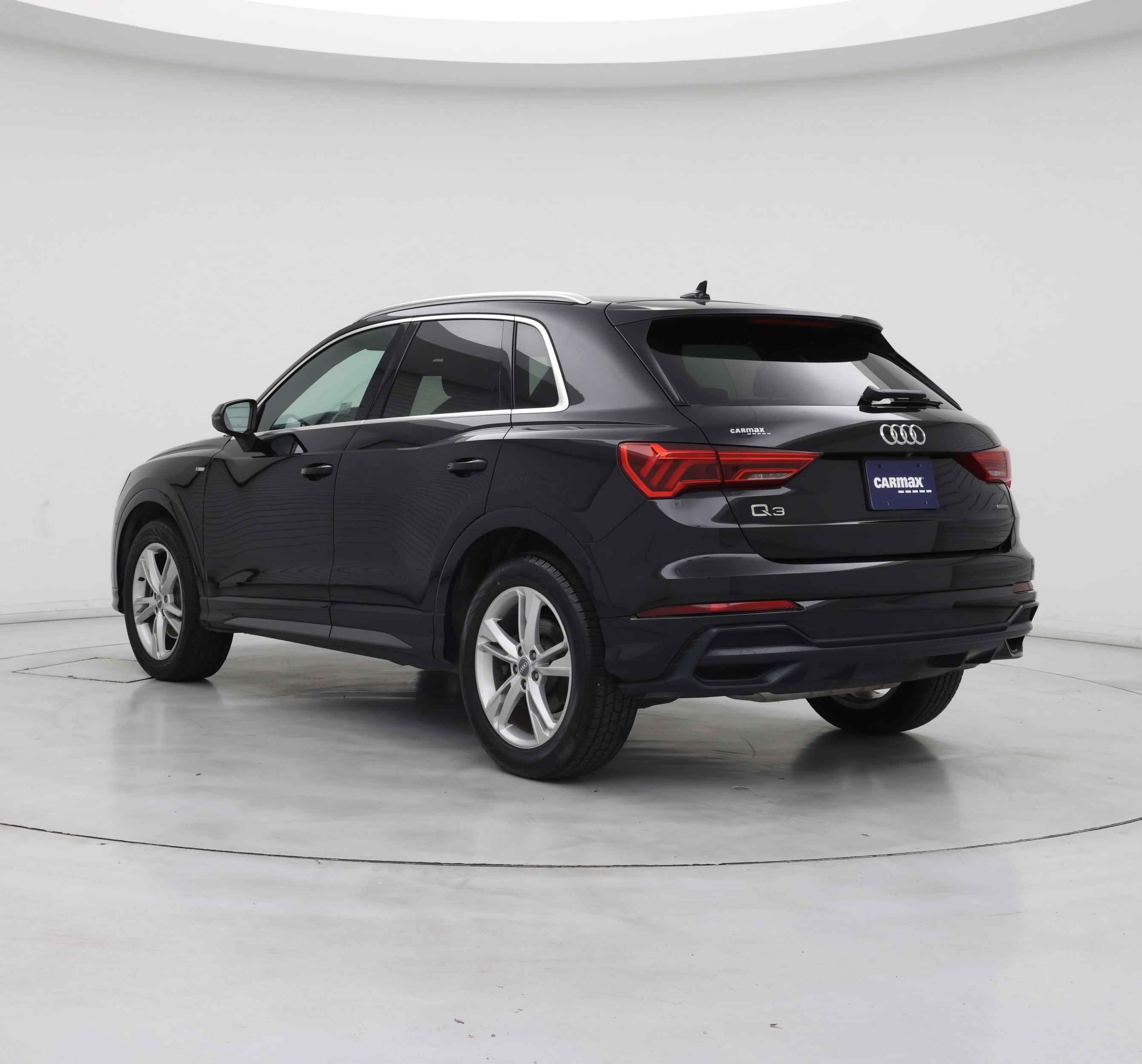 Thumbnail: 2020 Audi Q3 - 2