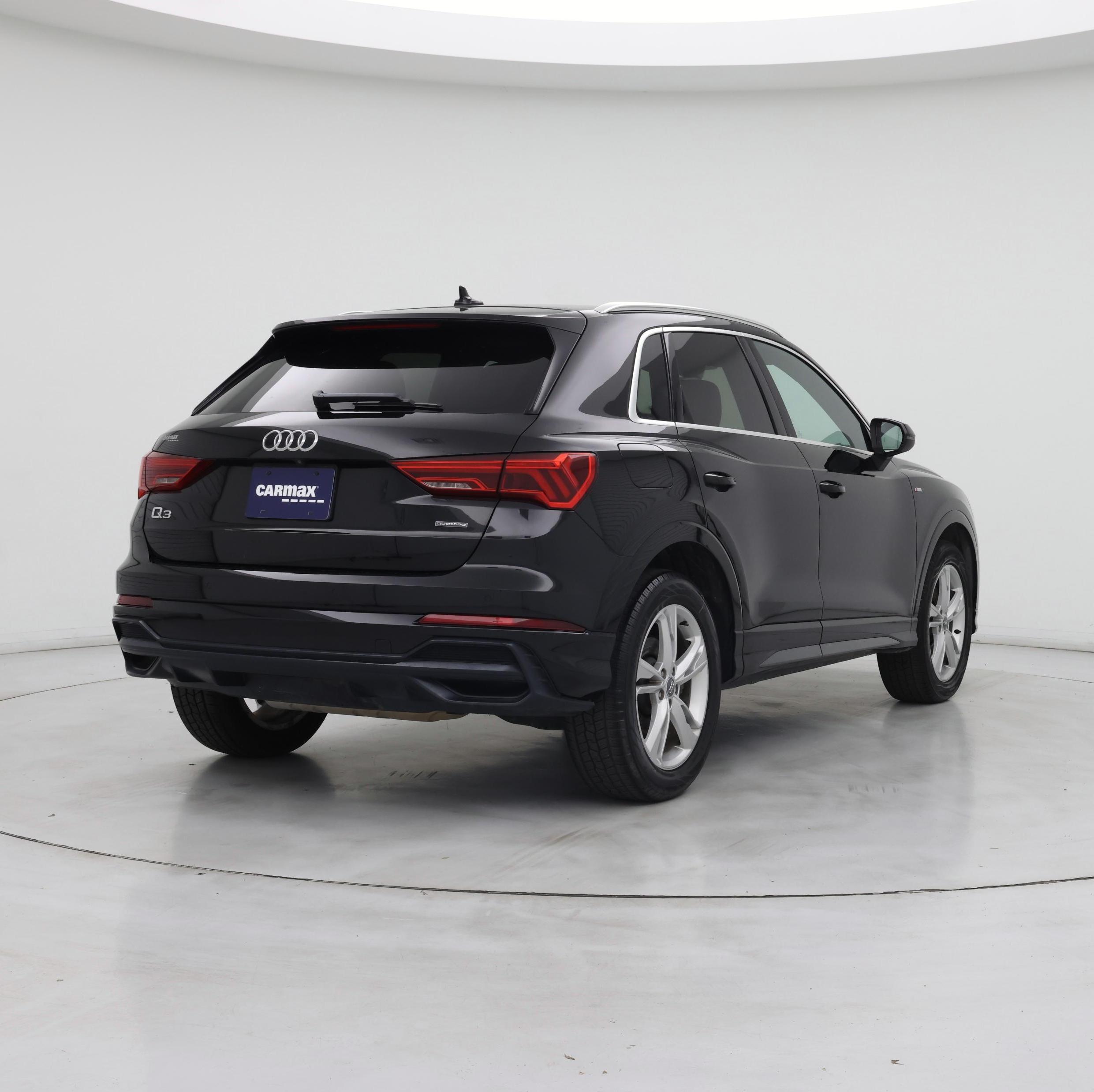 Thumbnail: 2020 Audi Q3 - 8