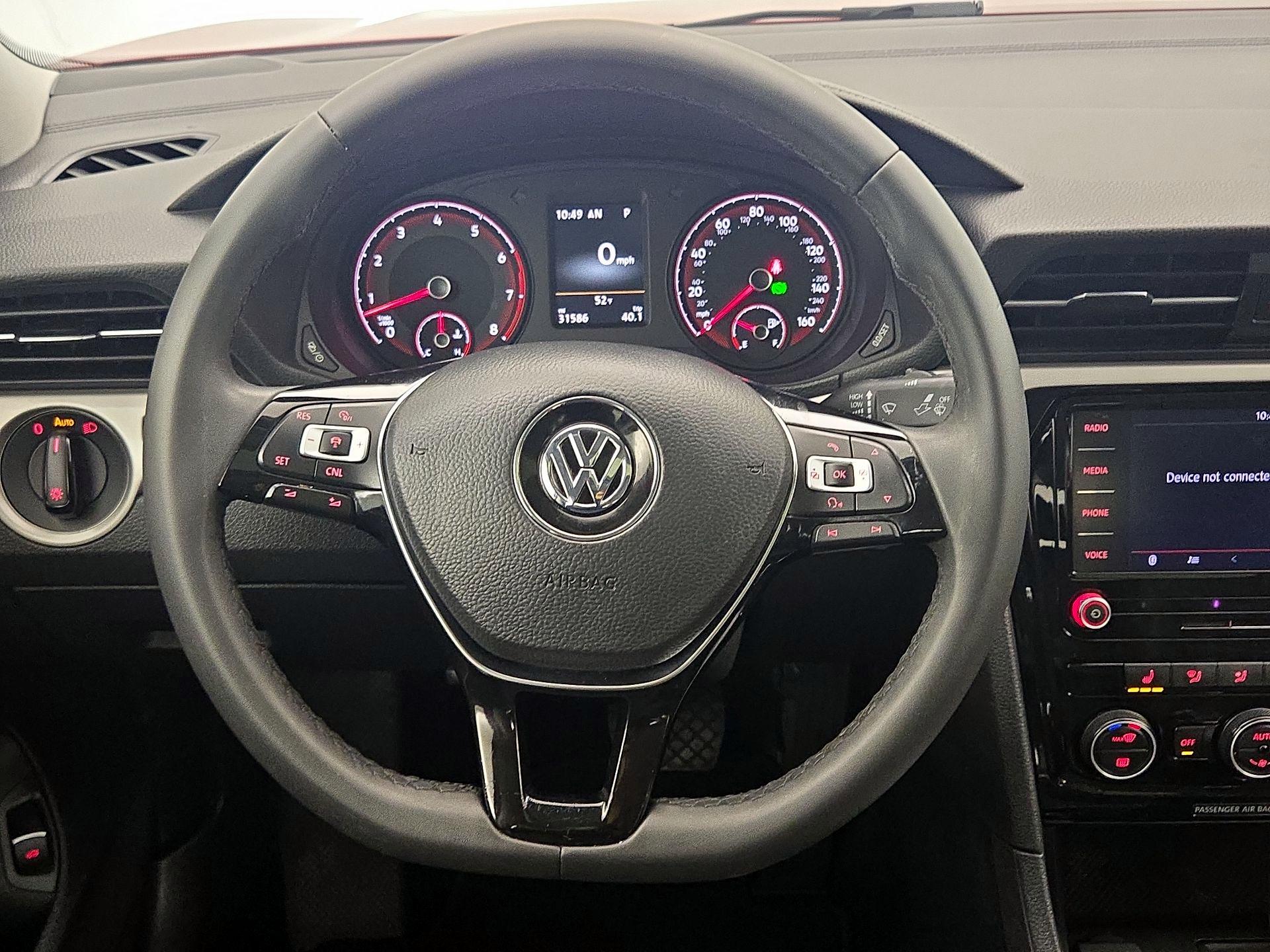 Thumbnail: 2022 Volkswagen Passat - 10