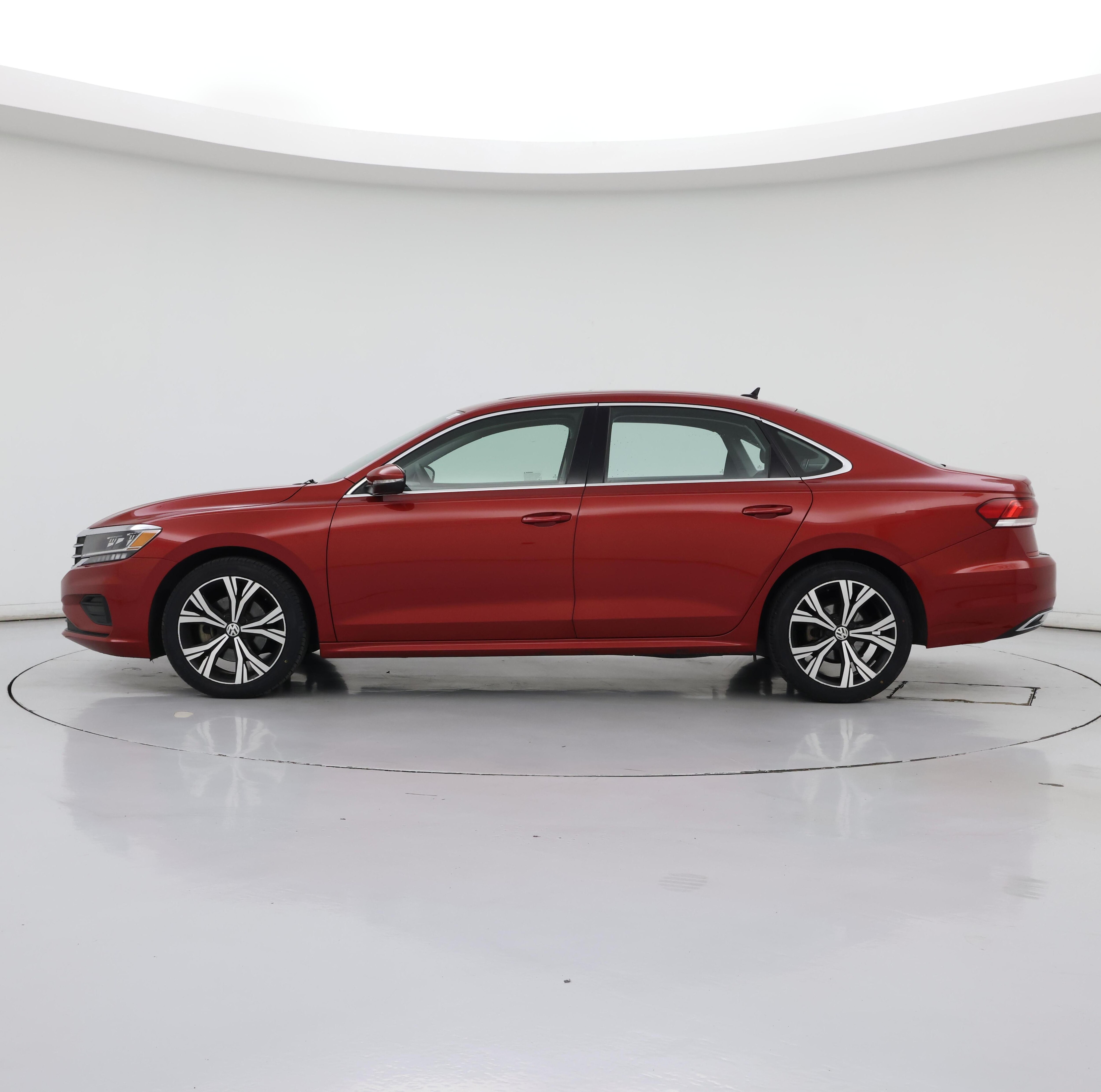 Thumbnail: 2022 Volkswagen Passat - 3