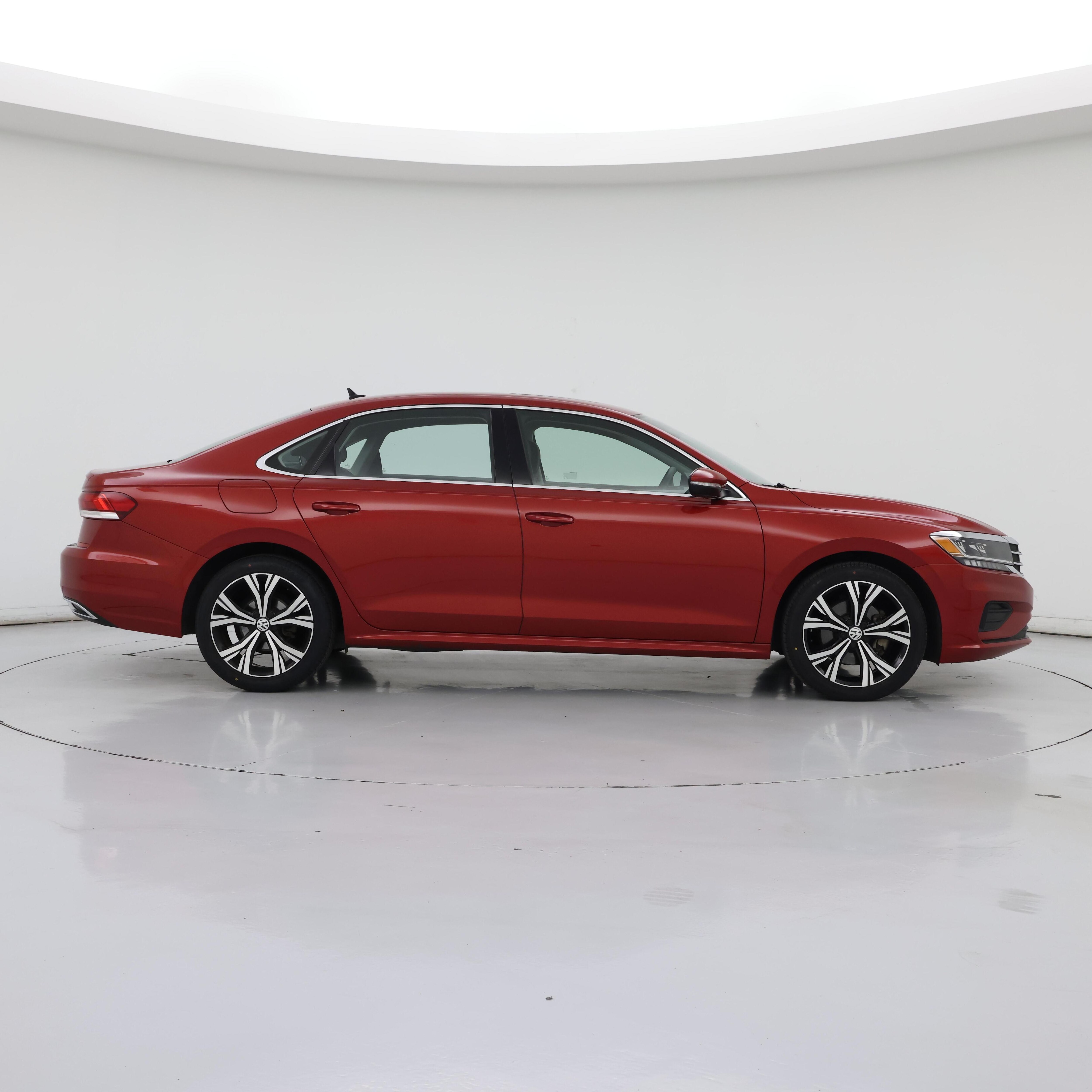 Thumbnail: 2022 Volkswagen Passat - 7