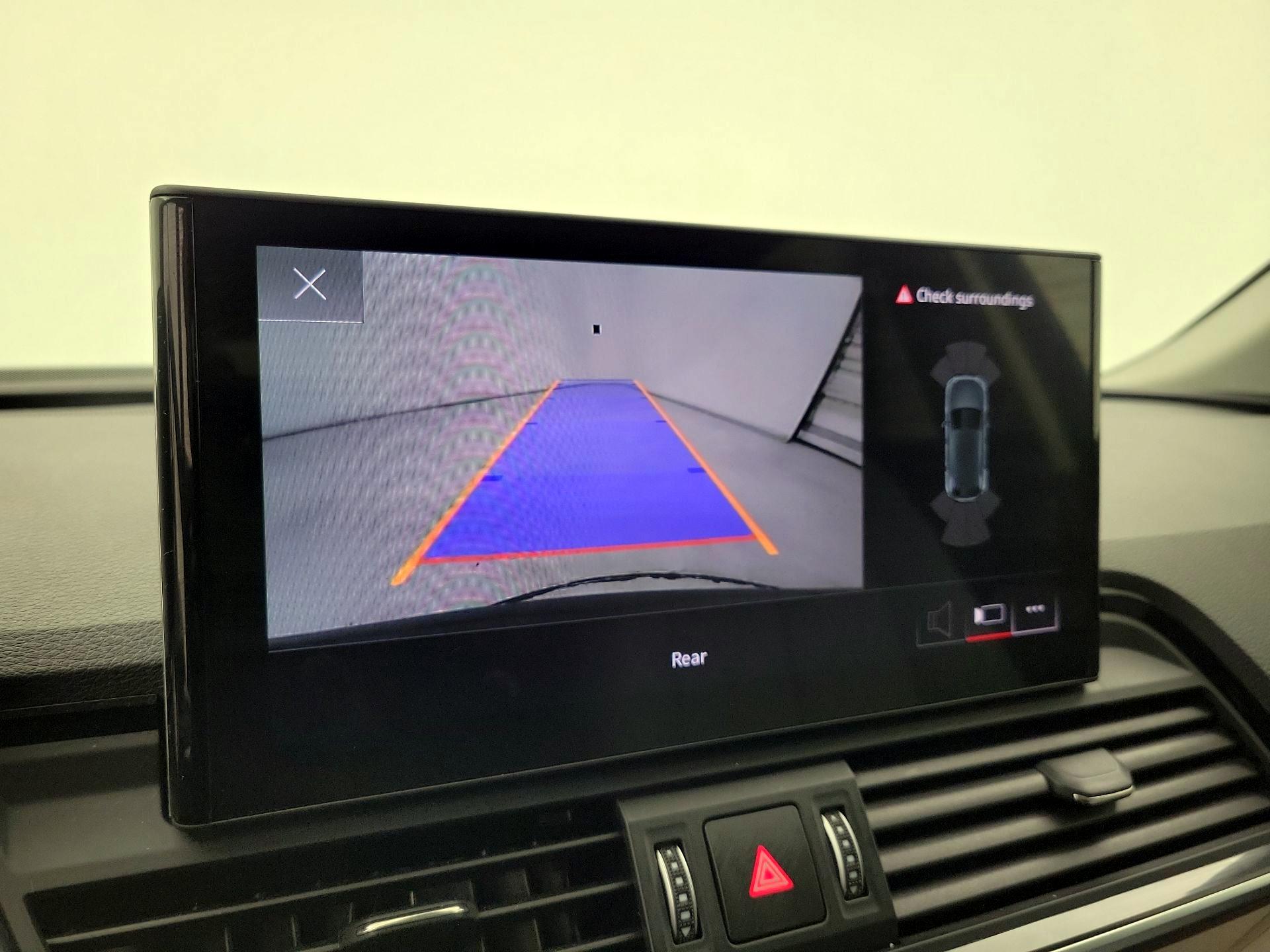 Thumbnail: 2022 Audi Q5 - 15