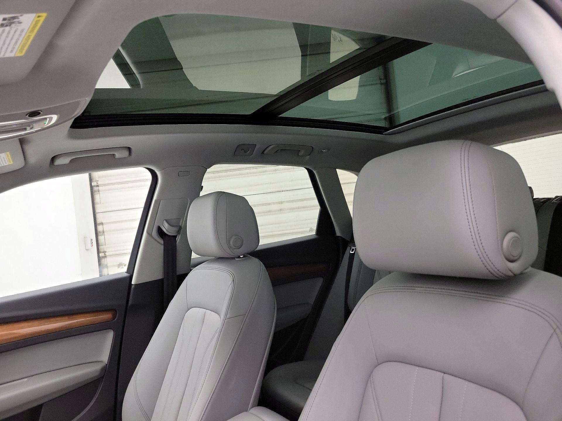 Thumbnail: 2022 Audi Q5 - 20