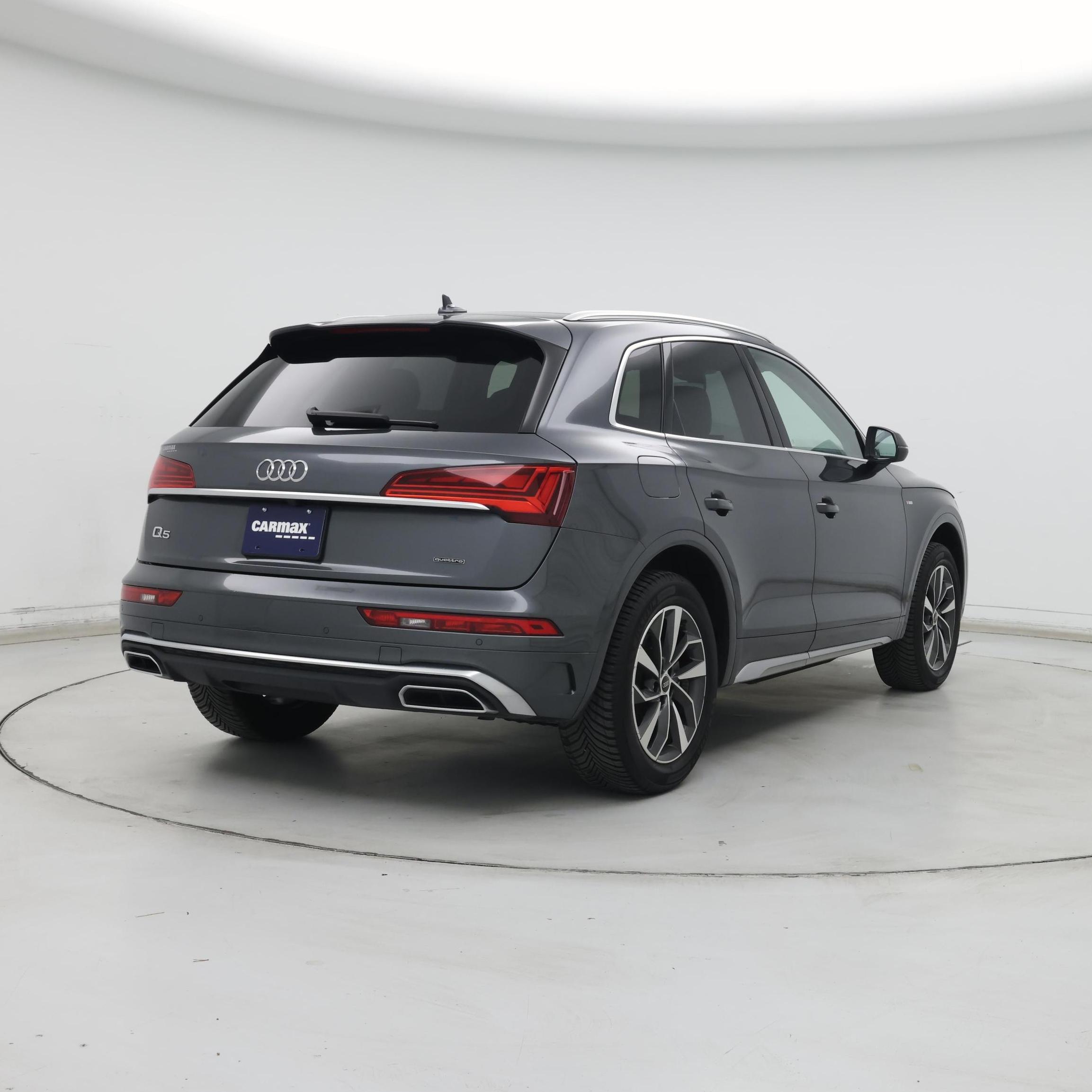 Thumbnail: 2022 Audi Q5 - 8