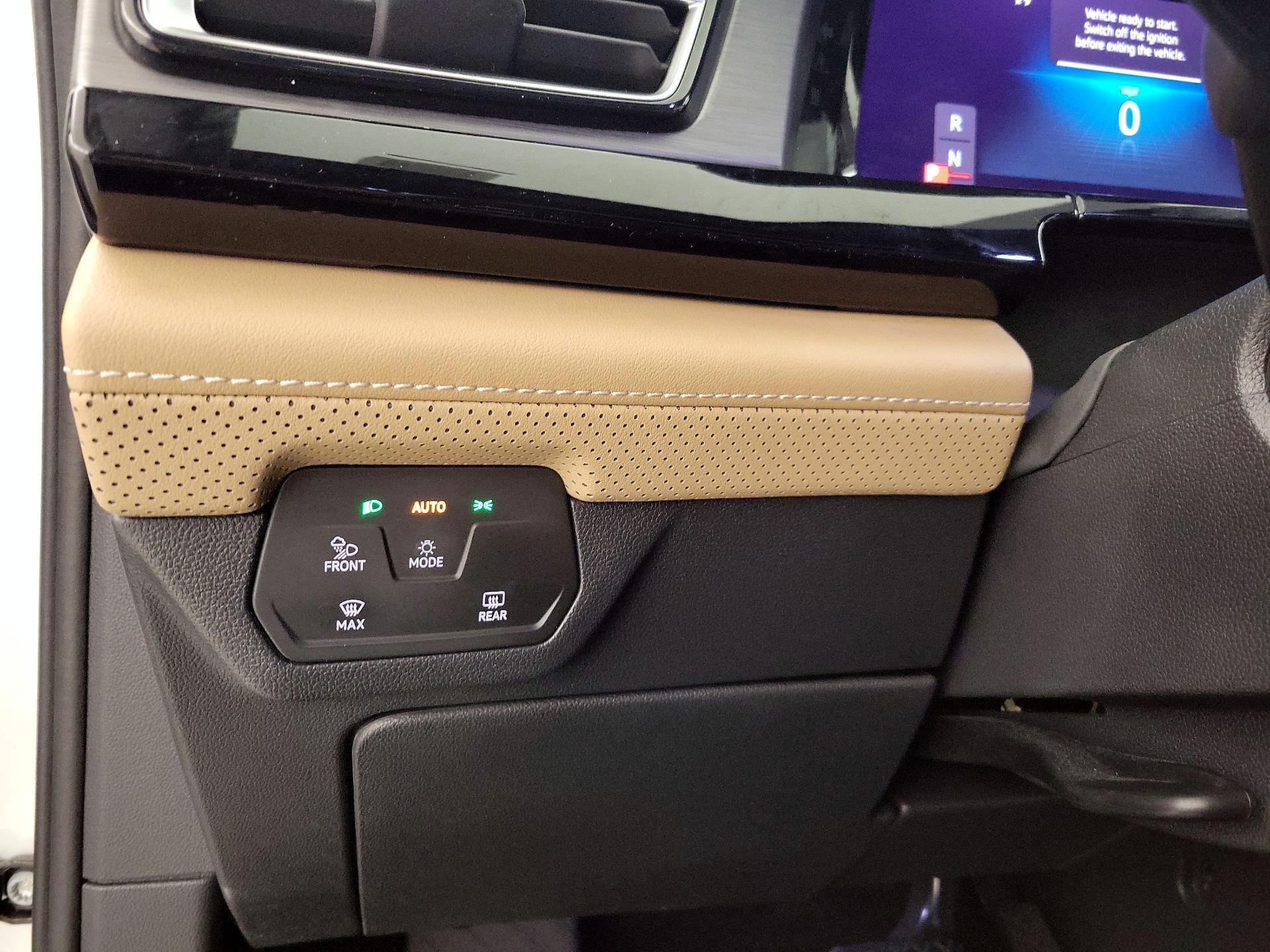 Thumbnail: 2024 Volkswagen Atlas - 13