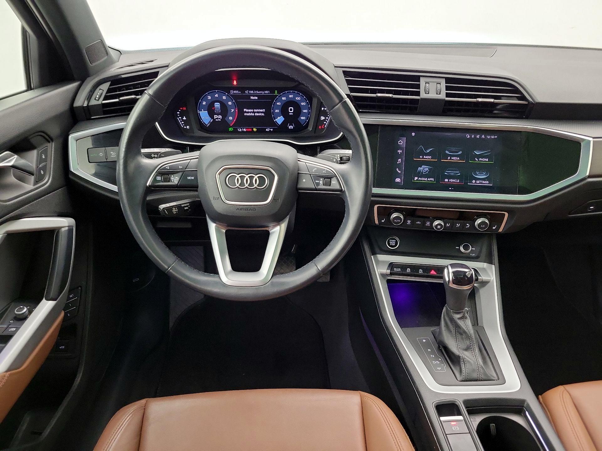 Thumbnail: 2022 Audi Q3 - 10