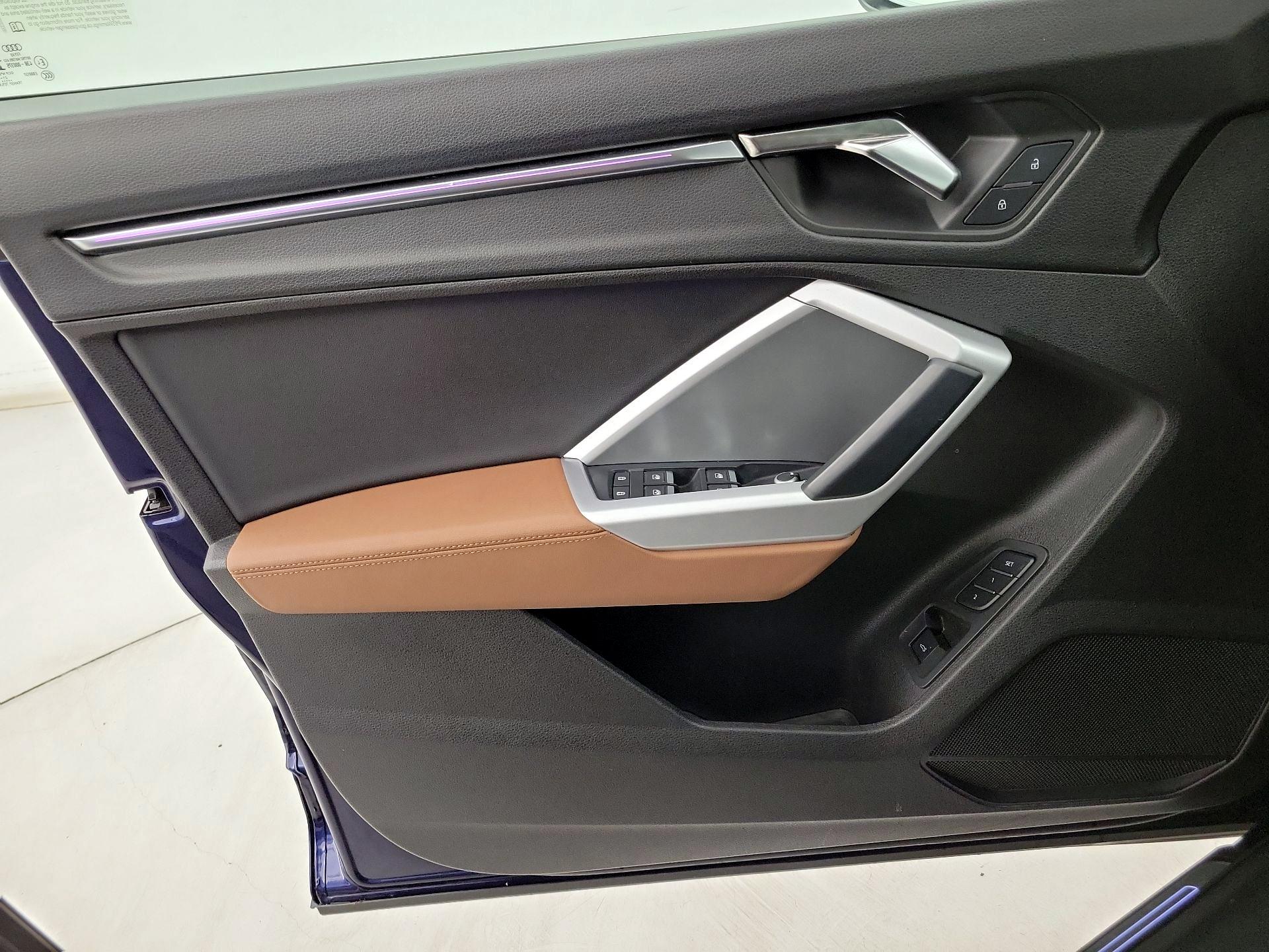 Thumbnail: 2022 Audi Q3 - 12