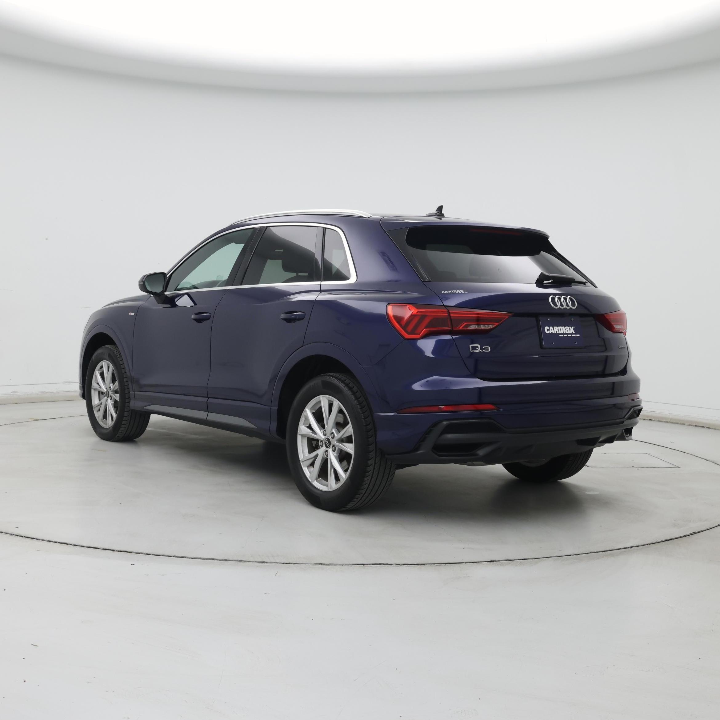 Thumbnail: 2022 Audi Q3 - 2