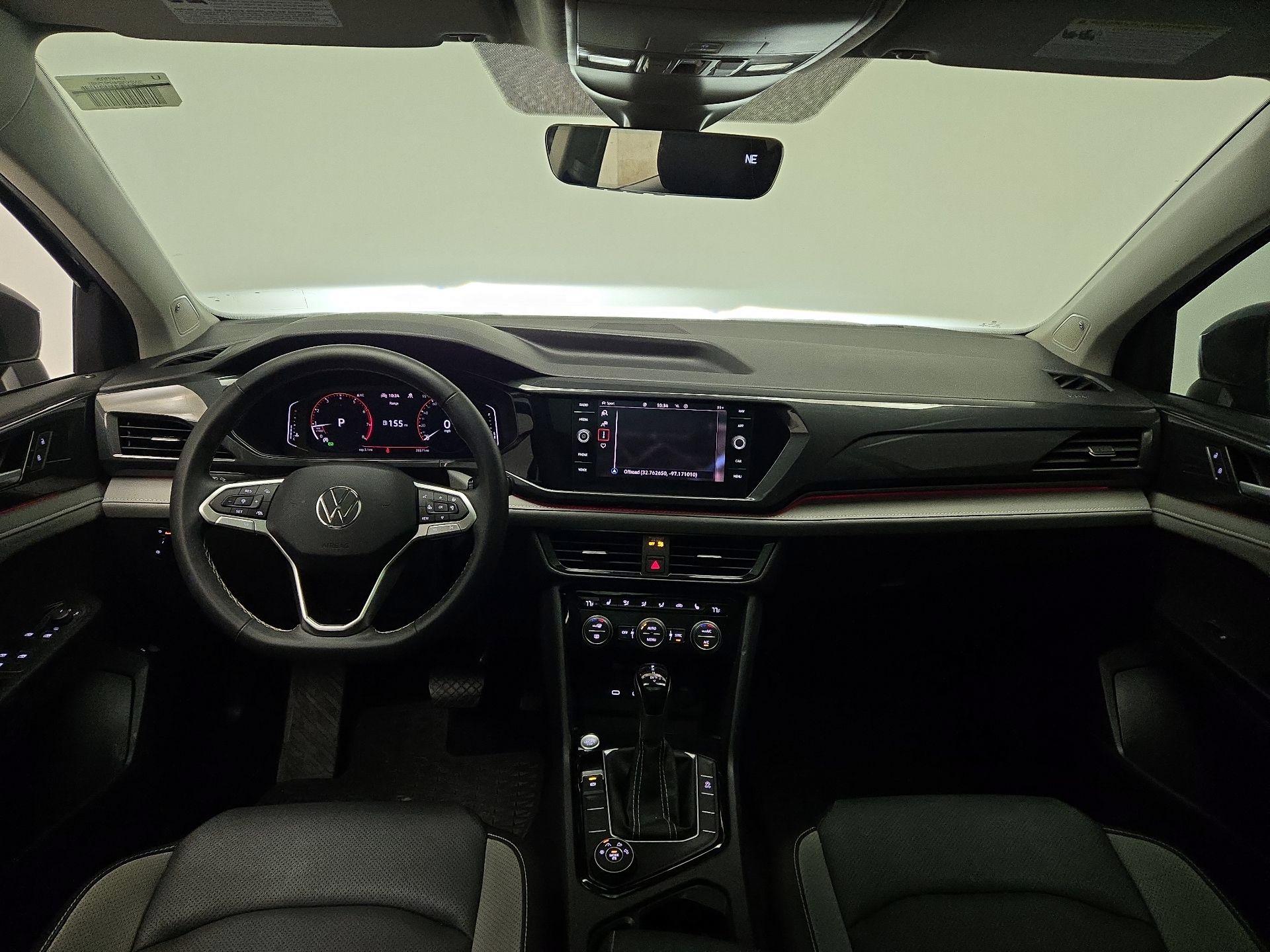 Thumbnail: 2022 Volkswagen Taos - 9