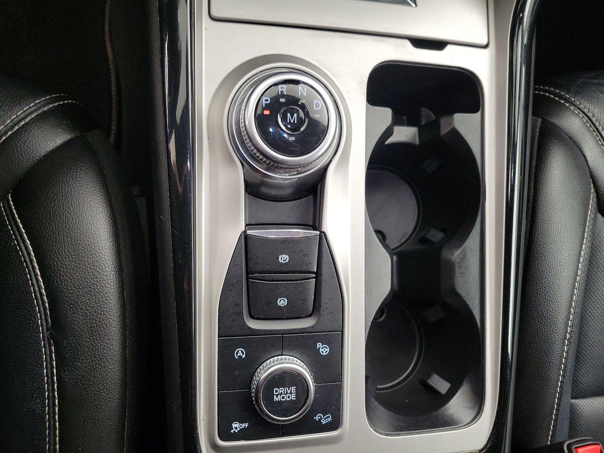 Thumbnail: 2023 Ford Explorer - 18