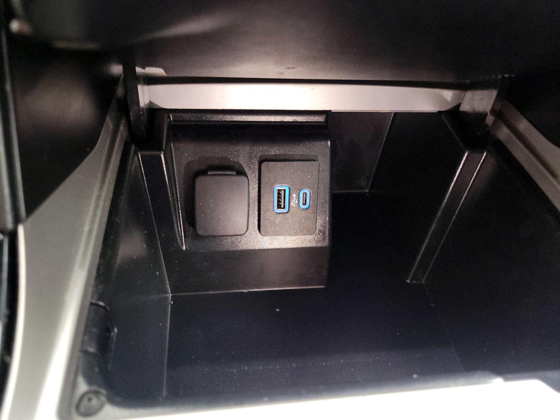 Thumbnail: 2023 Ford Explorer - 19