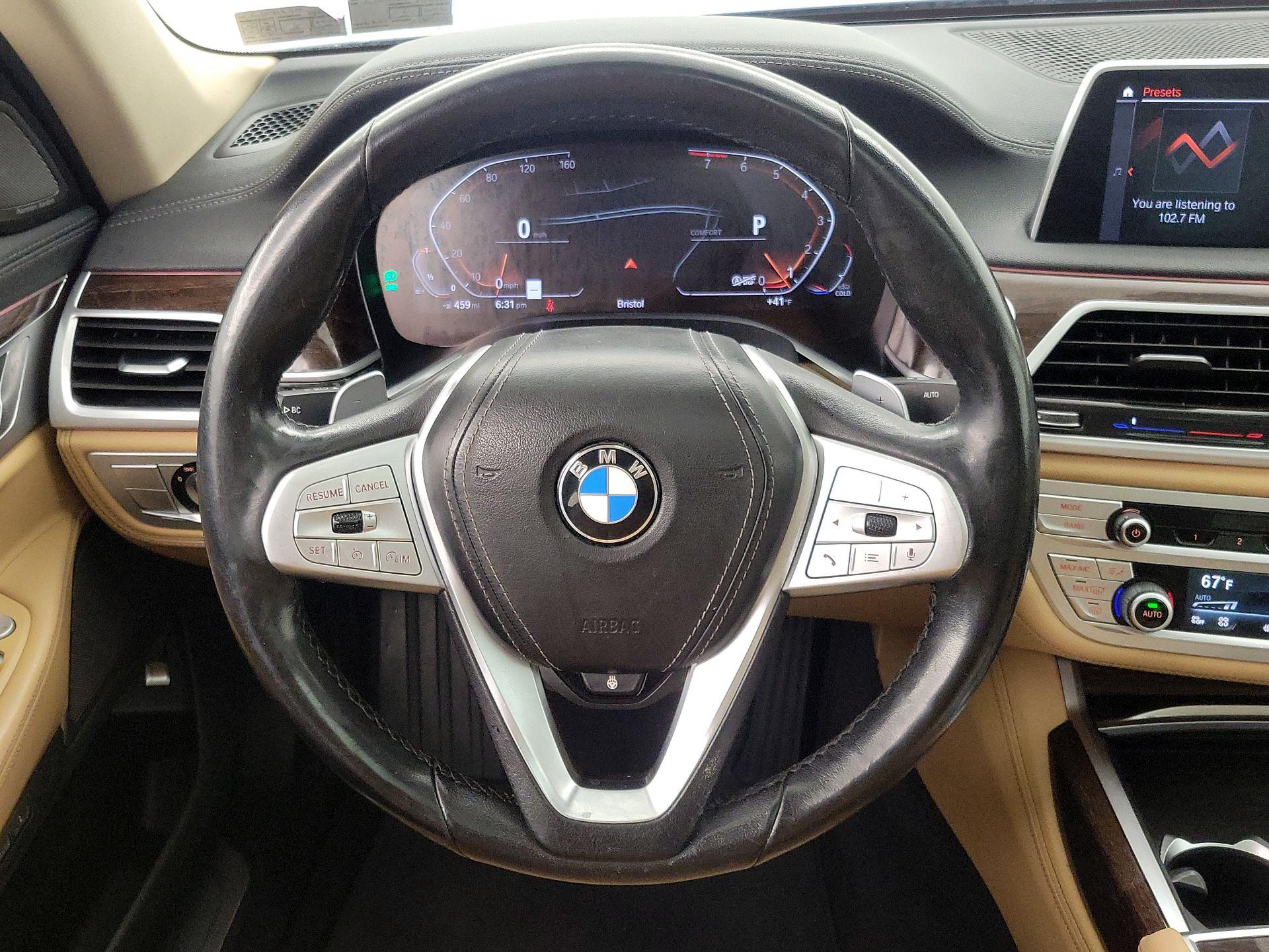 Thumbnail: 2021 BMW 7 Series - 10