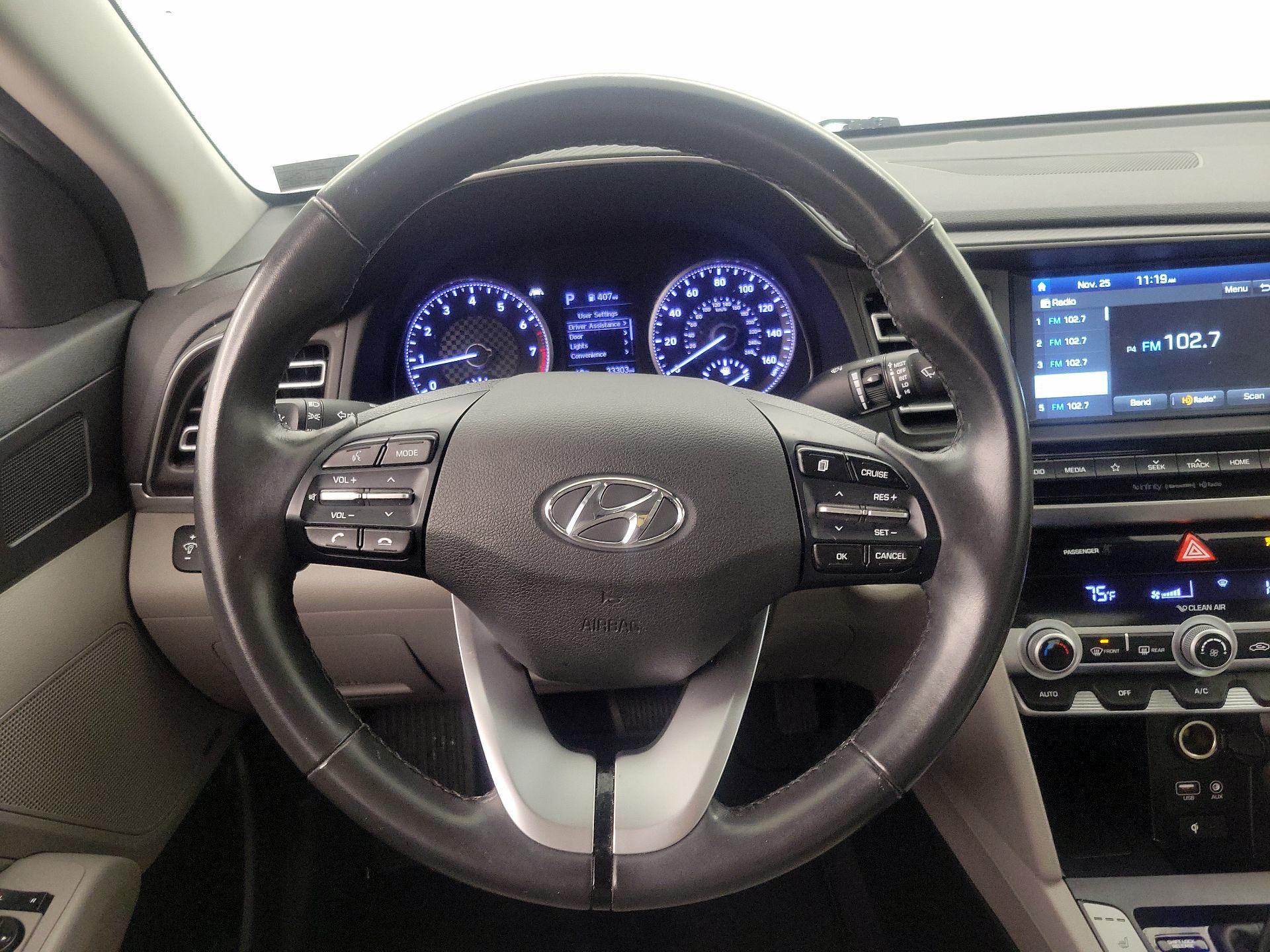 Thumbnail: 2020 Hyundai Elantra - 10