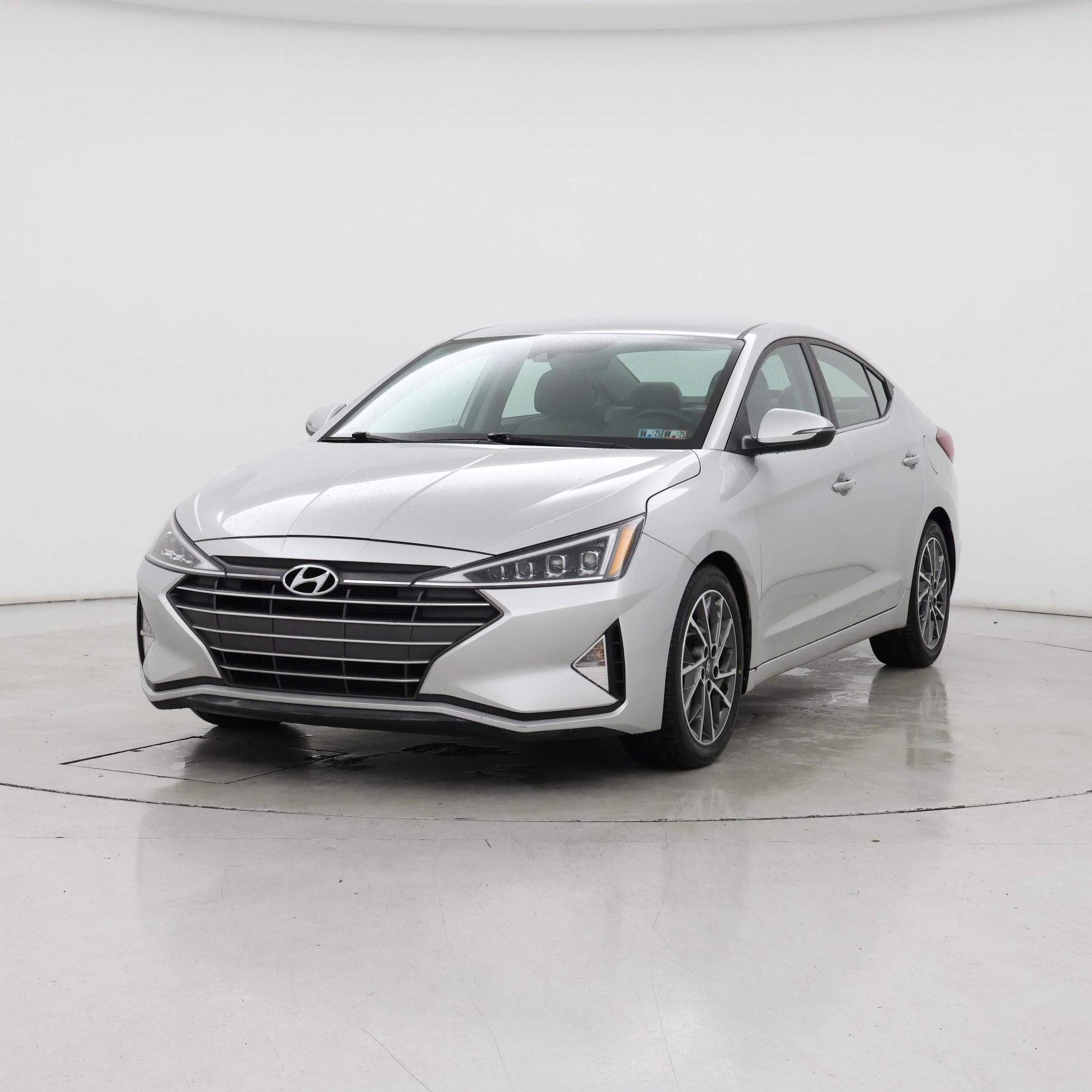 Thumbnail: 2020 Hyundai Elantra - 4
