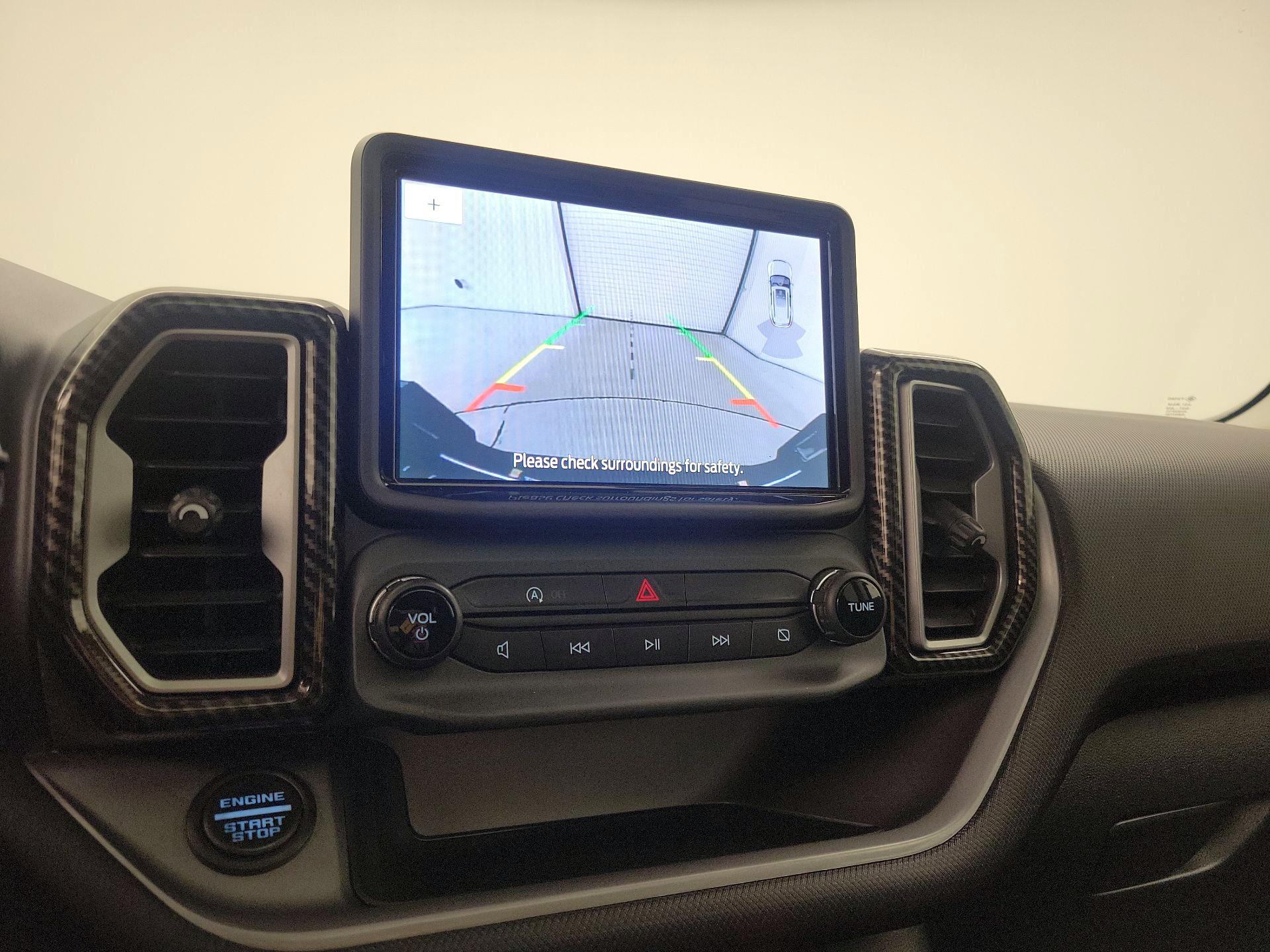 Thumbnail: 2022 Ford Bronco Sport - 14