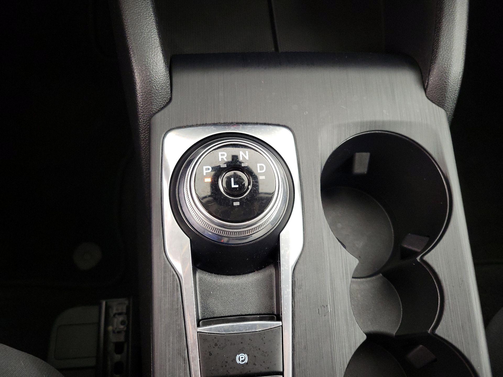 Thumbnail: 2021 Ford Escape - 17