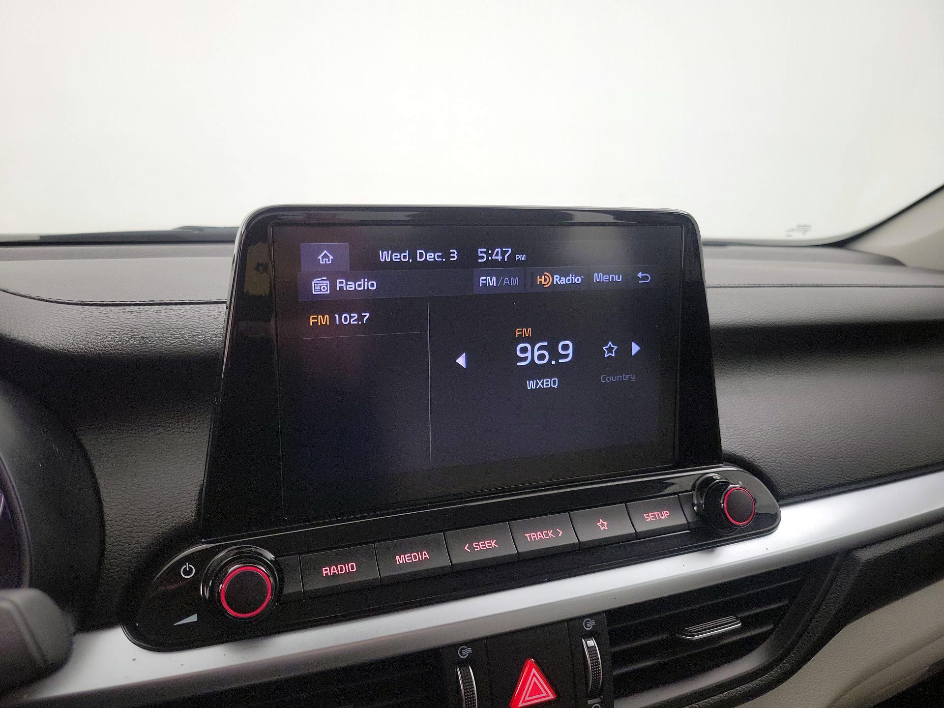 Thumbnail: 2023 Kia Forte - 15