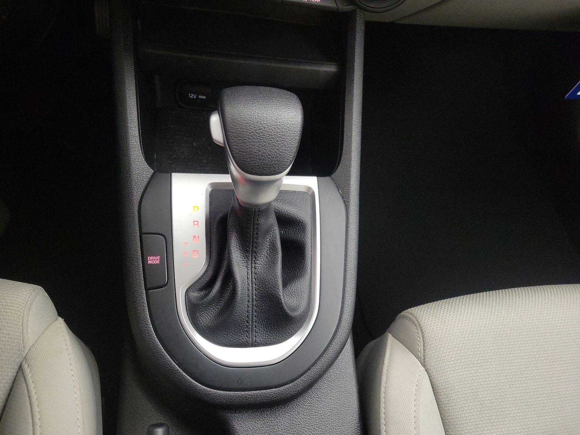 Thumbnail: 2023 Kia Forte - 17