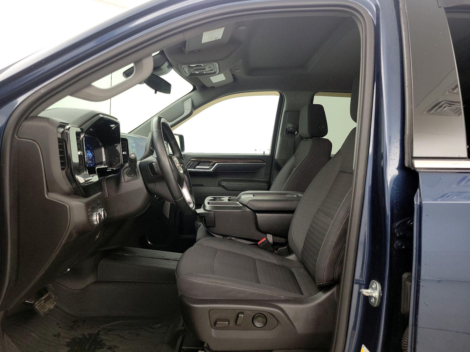 Thumbnail: 2023 GMC Sierra 1500 - 11