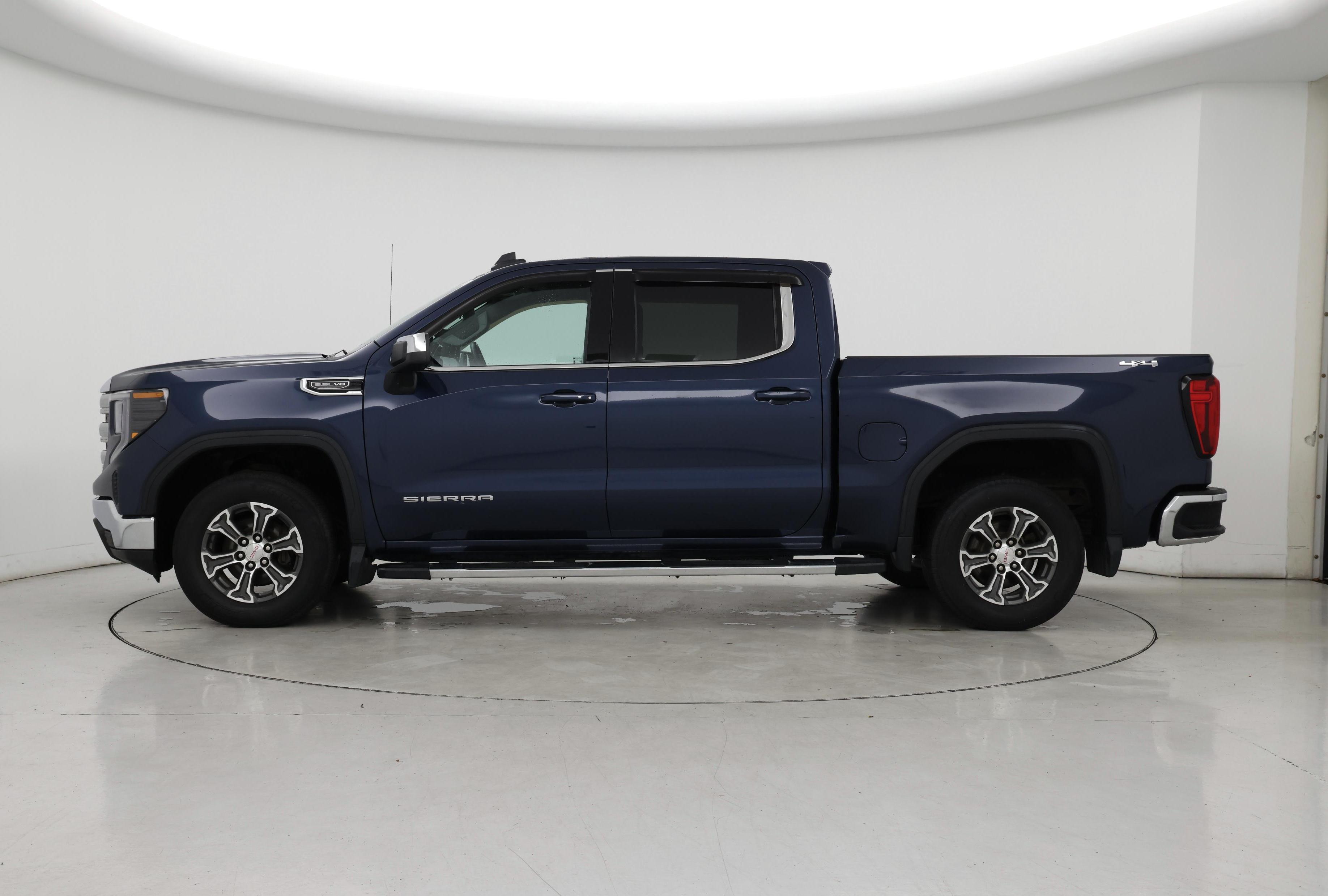 Thumbnail: 2023 GMC Sierra 1500 - 3