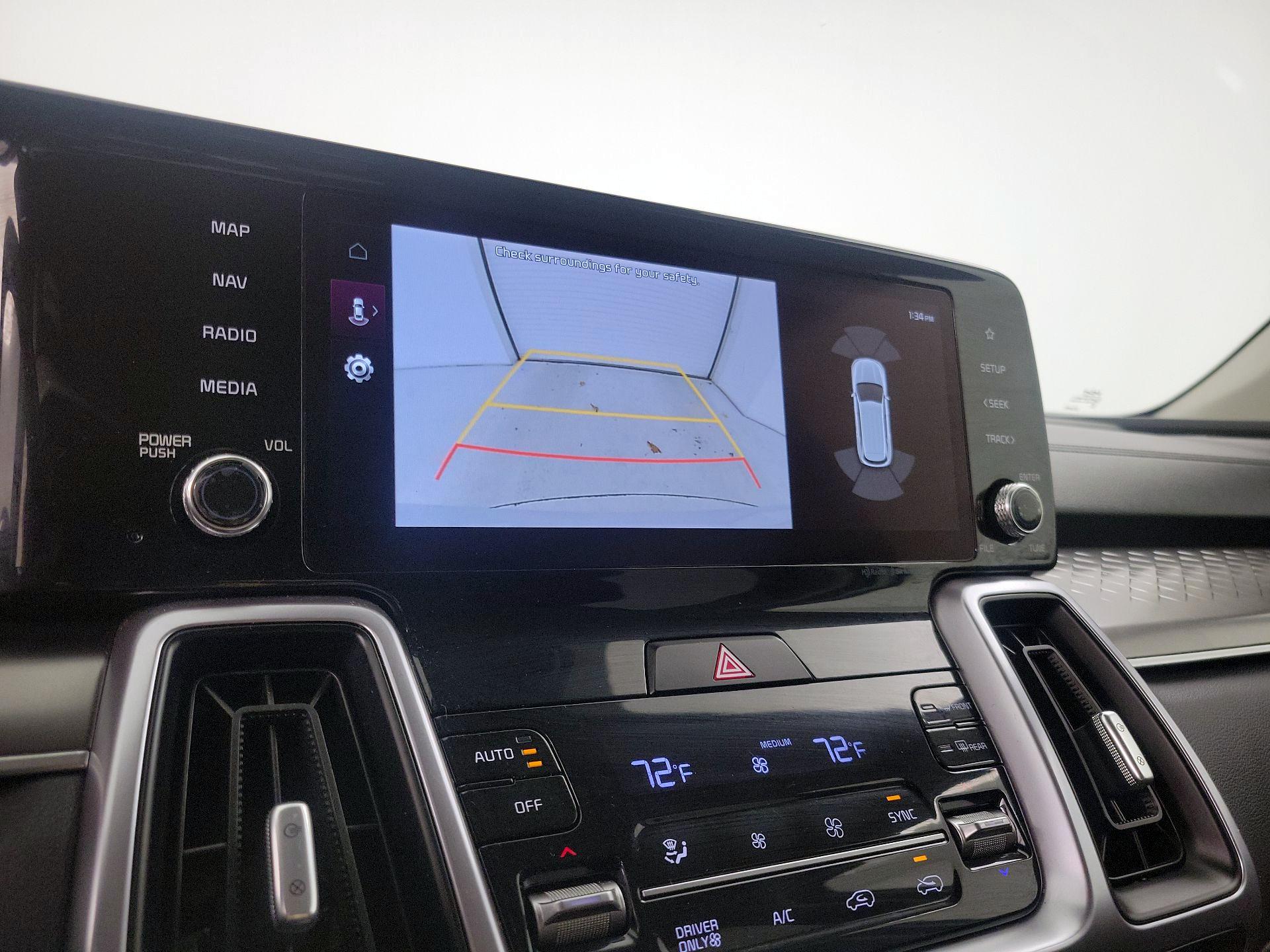 Thumbnail: 2023 Kia Sorento - 15