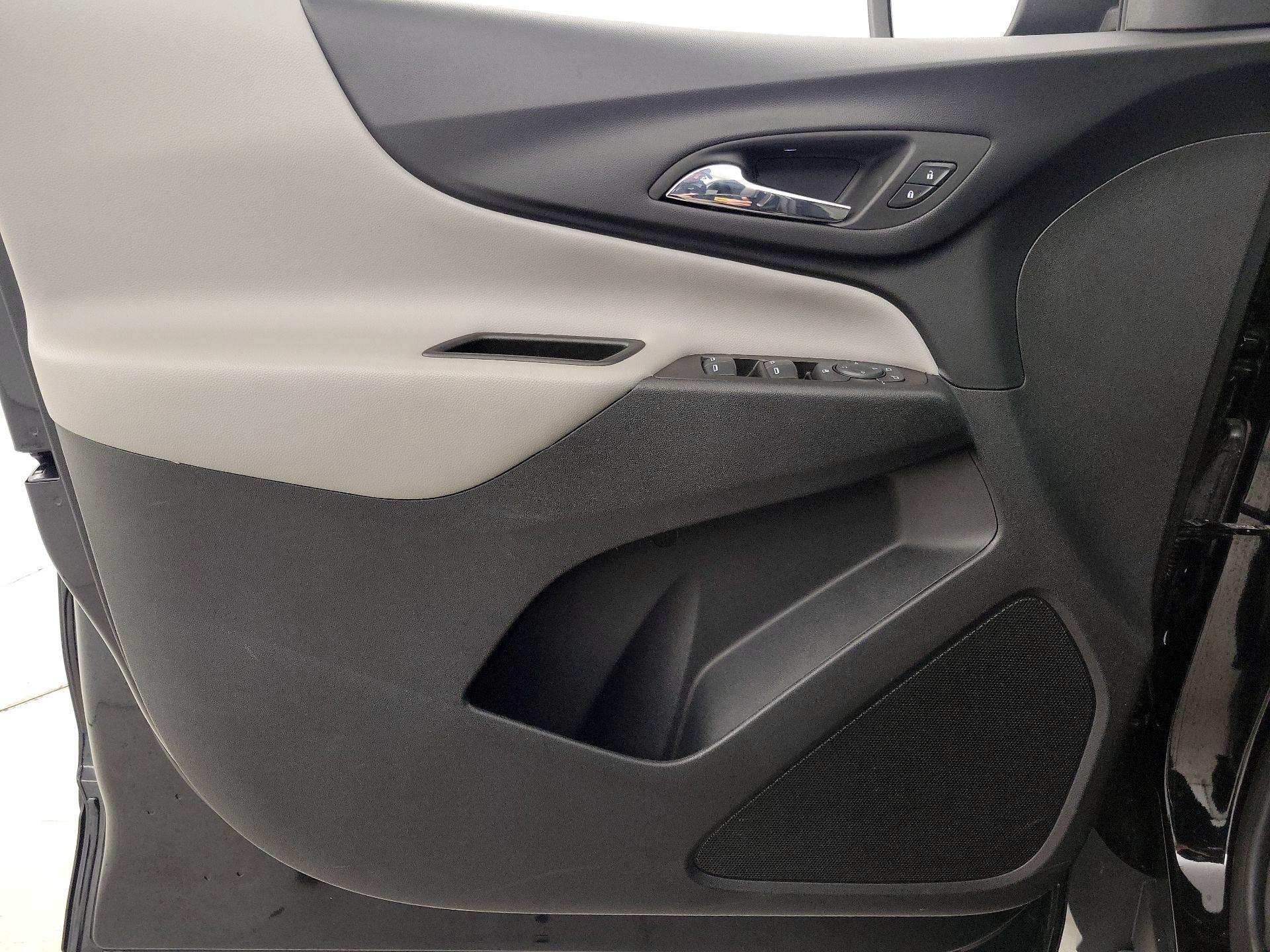 Thumbnail: 2023 Chevrolet Equinox - 12