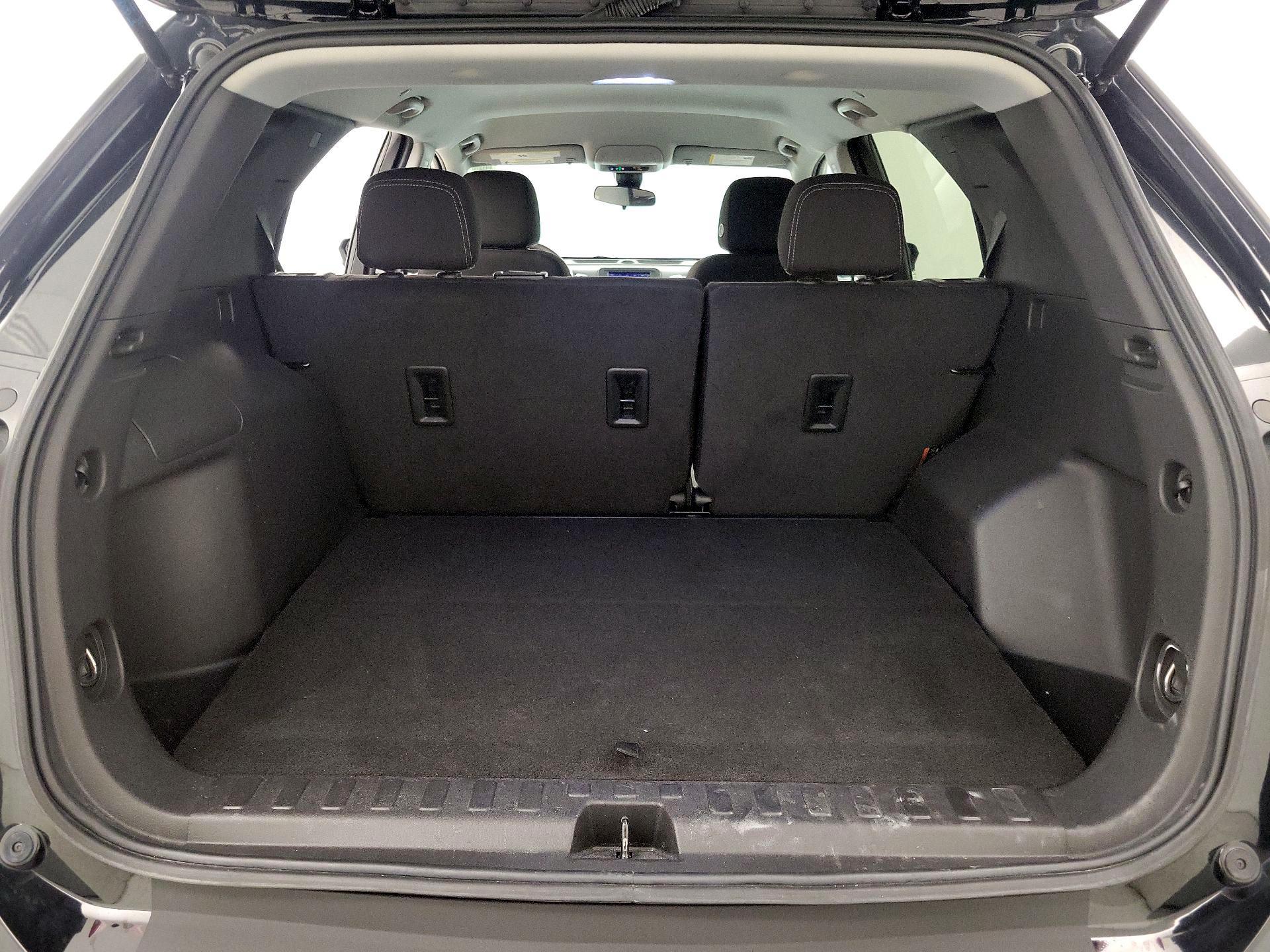 Thumbnail: 2023 Chevrolet Equinox - 20