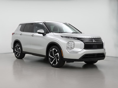 2022 Mitsubishi Outlander ES