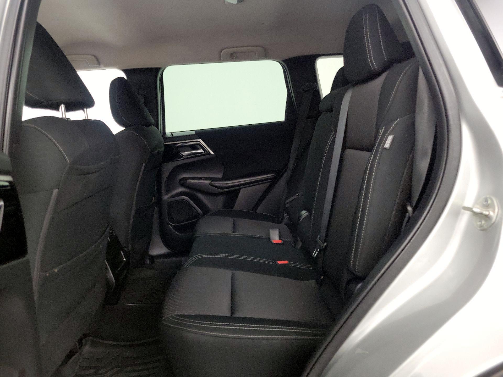 Thumbnail: 2022 Mitsubishi Outlander - 19