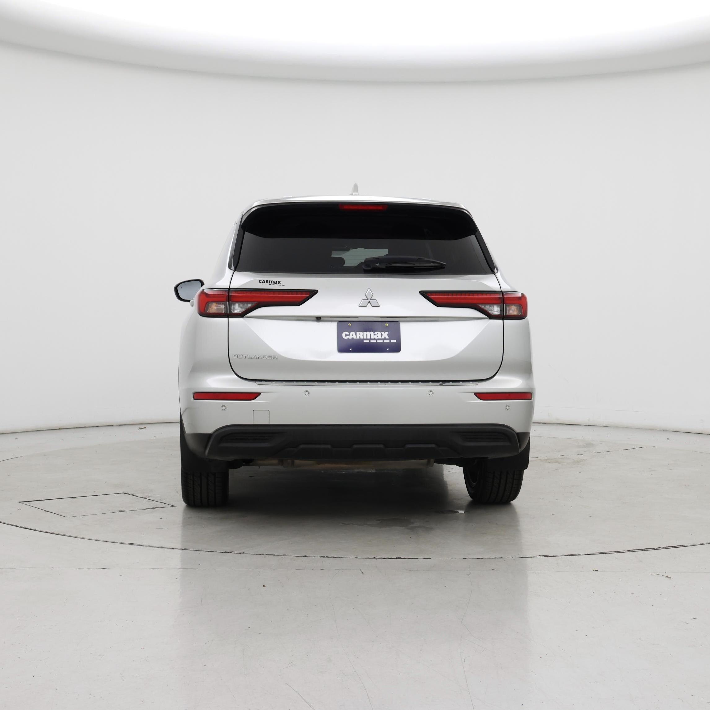 Thumbnail: 2022 Mitsubishi Outlander - 6