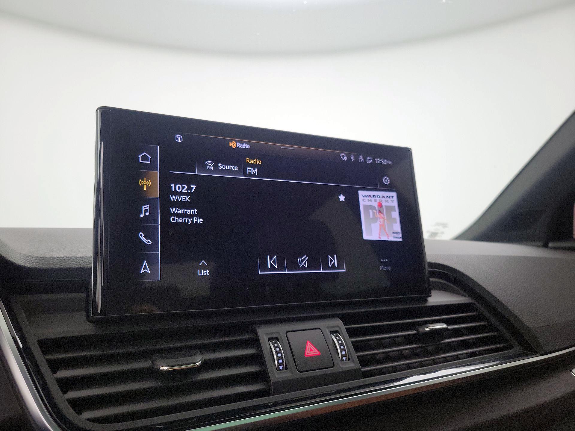 Thumbnail: 2022 Audi Q5 - 15