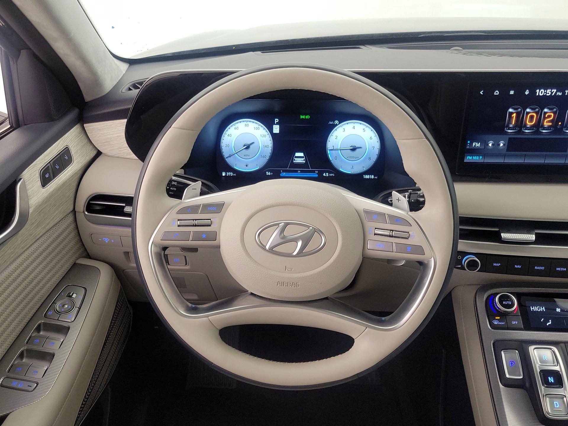 Thumbnail: 2023 Hyundai Palisade - 10