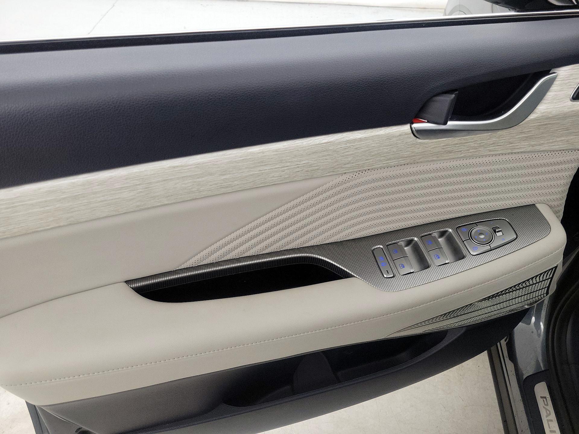 Thumbnail: 2023 Hyundai Palisade - 12